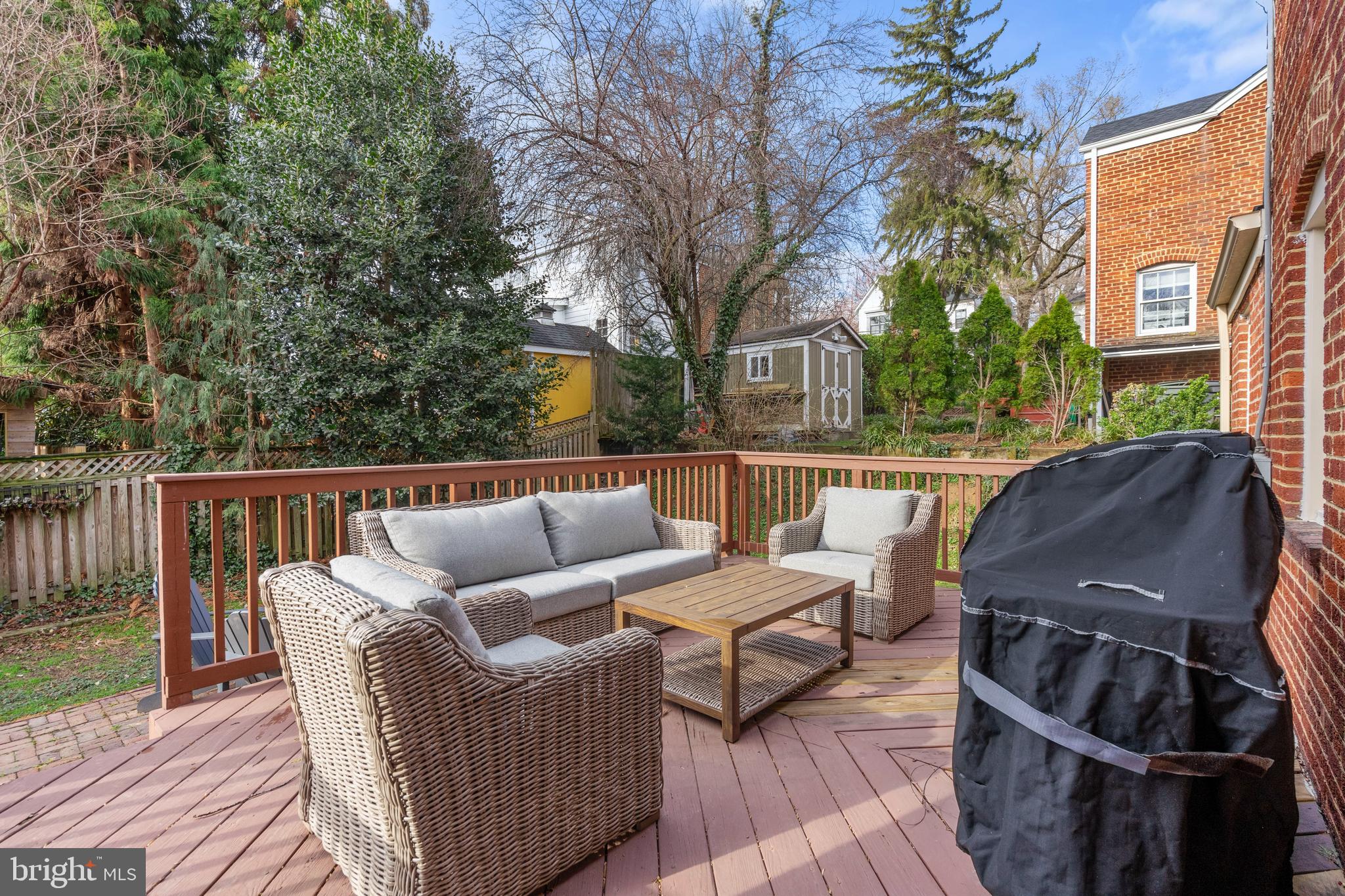 MILBURN TERRACE - Residential Lease