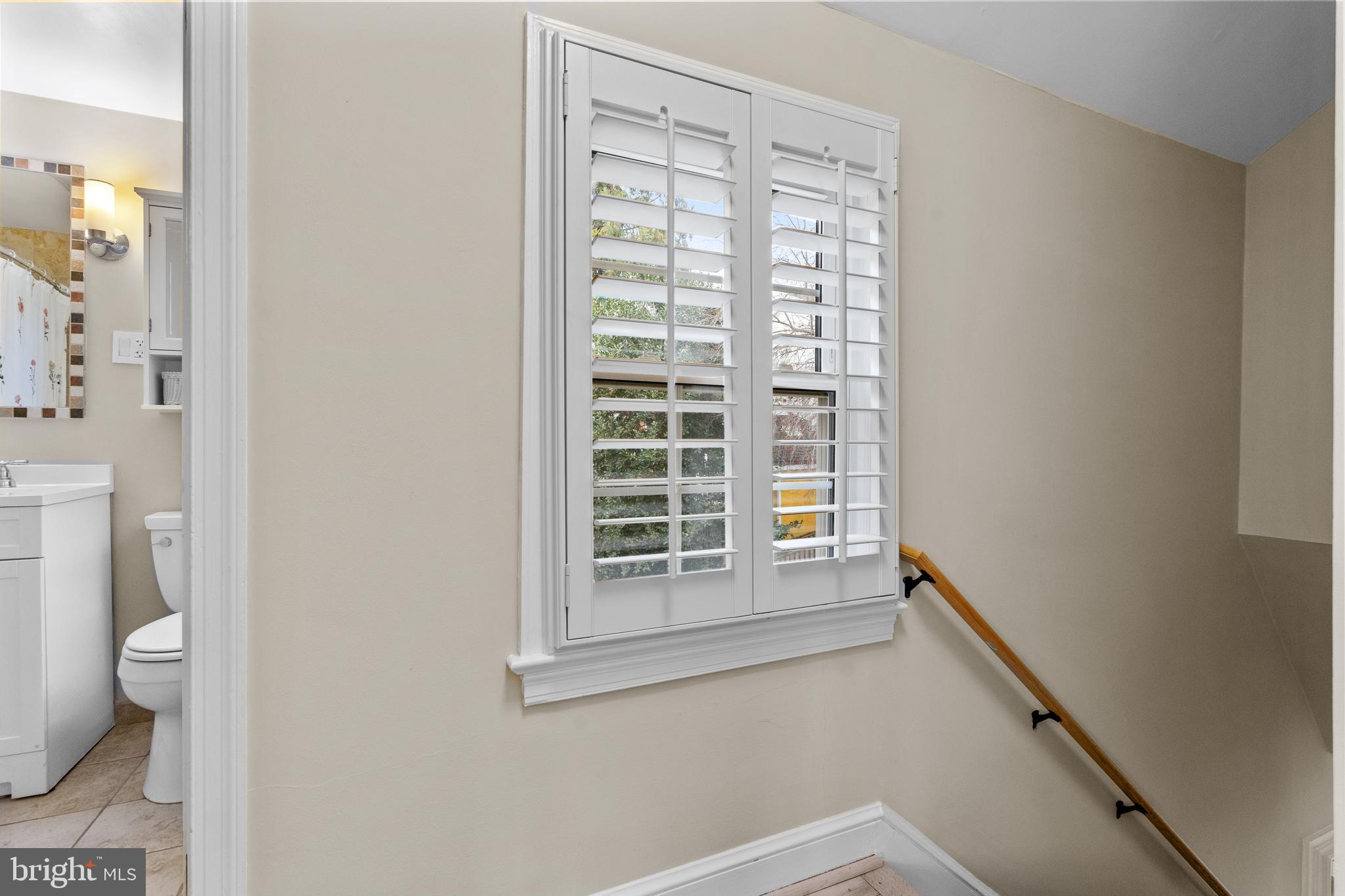 MILBURN TERRACE - Residential Lease