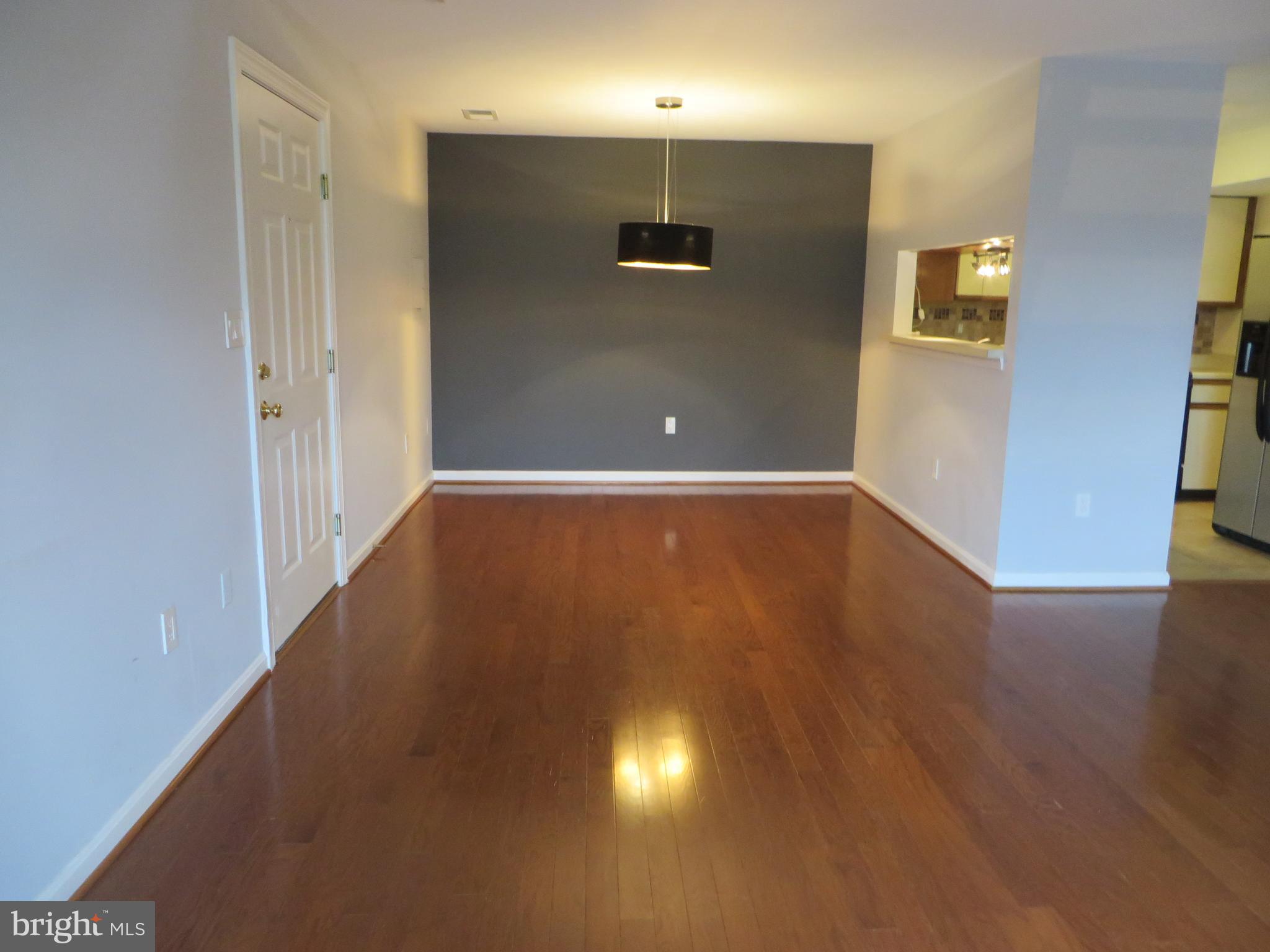 6925 MARY CAROLINE CIRCLE J