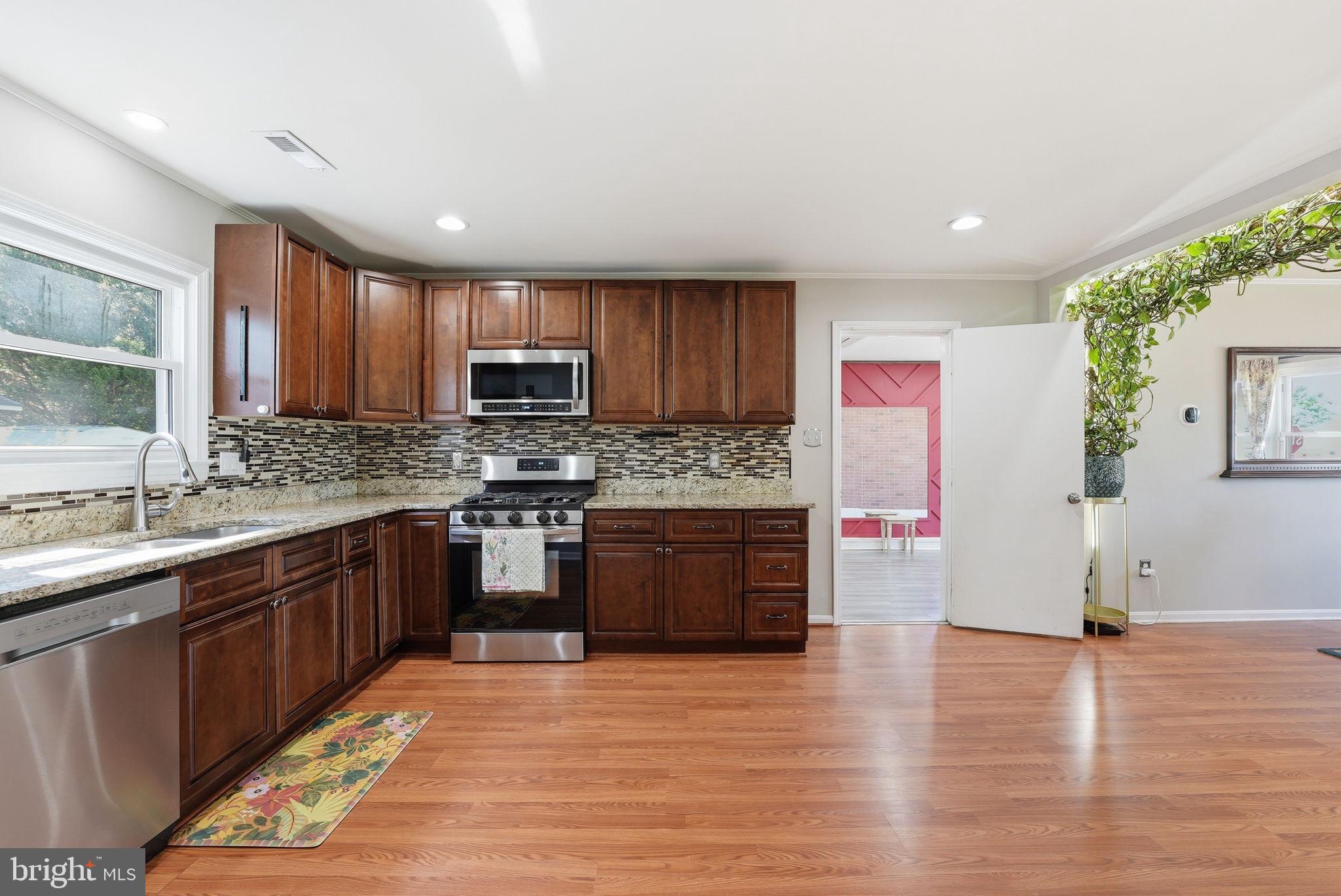 STERLING  PARK - Residential