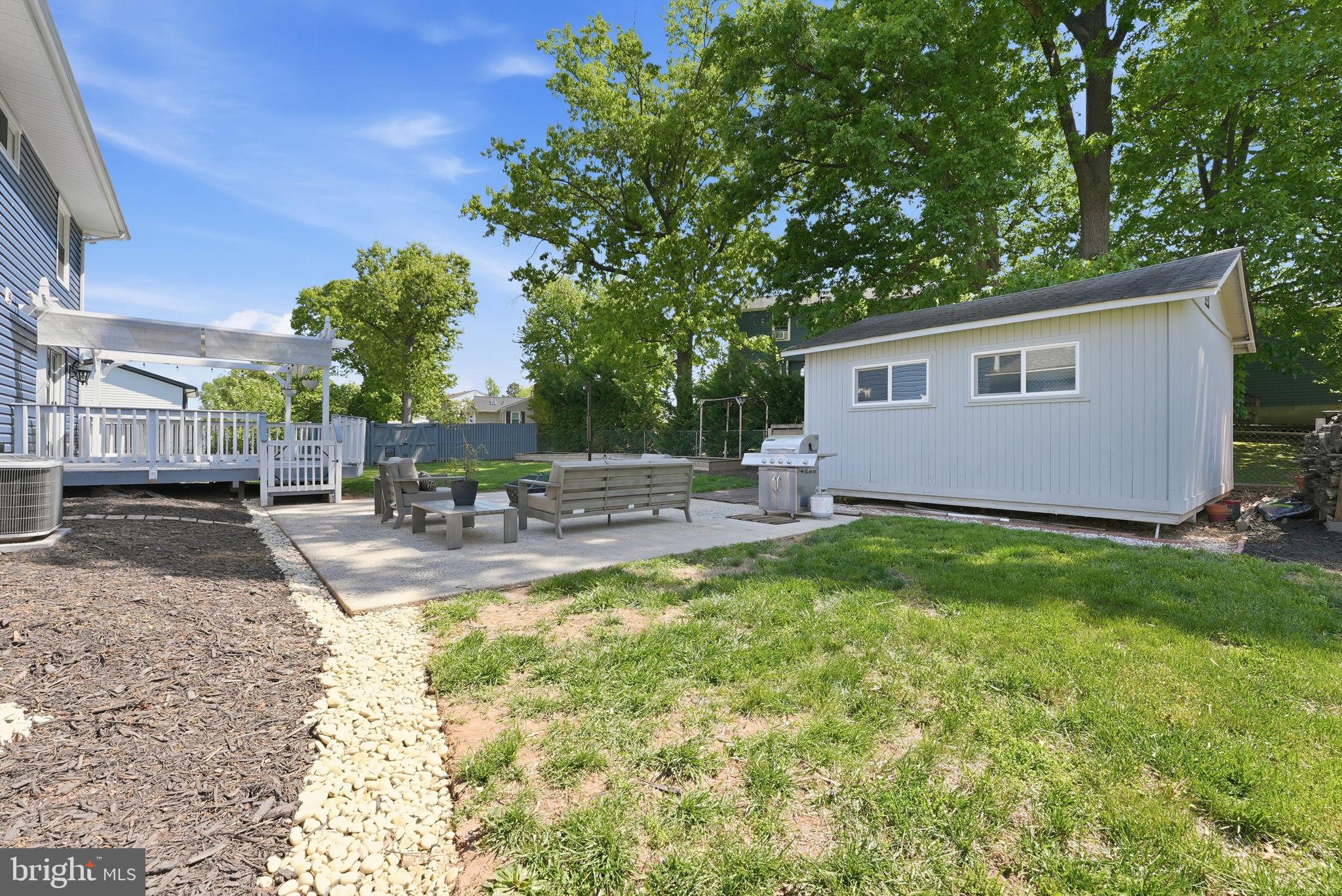 STERLING  PARK - Residential
