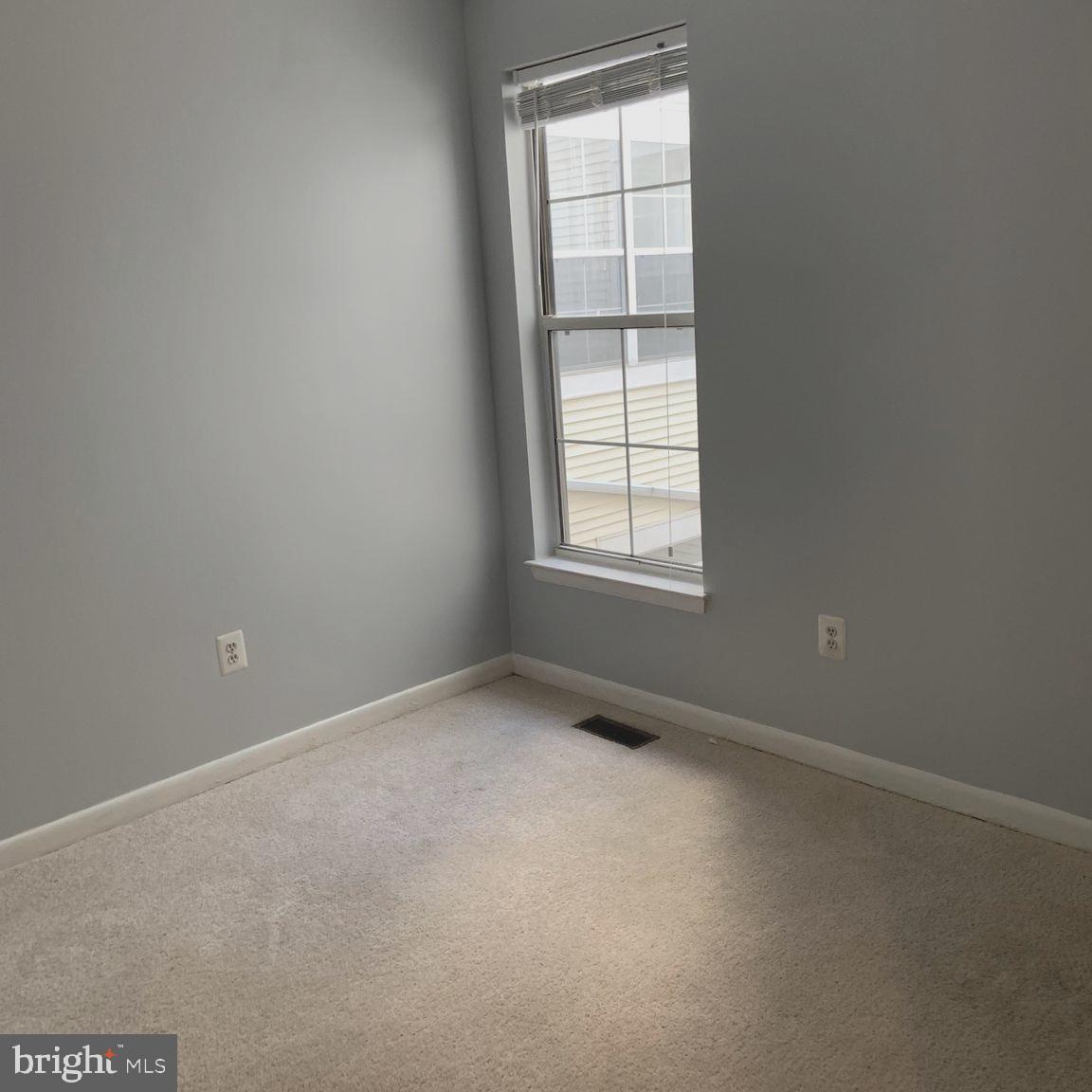 ODEND HAL - Residential Lease