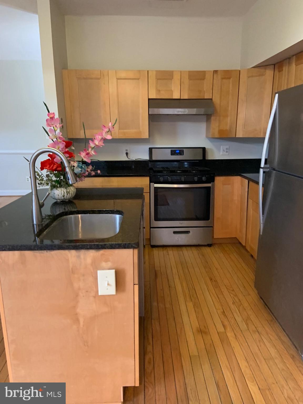 ODEND HAL - Residential Lease