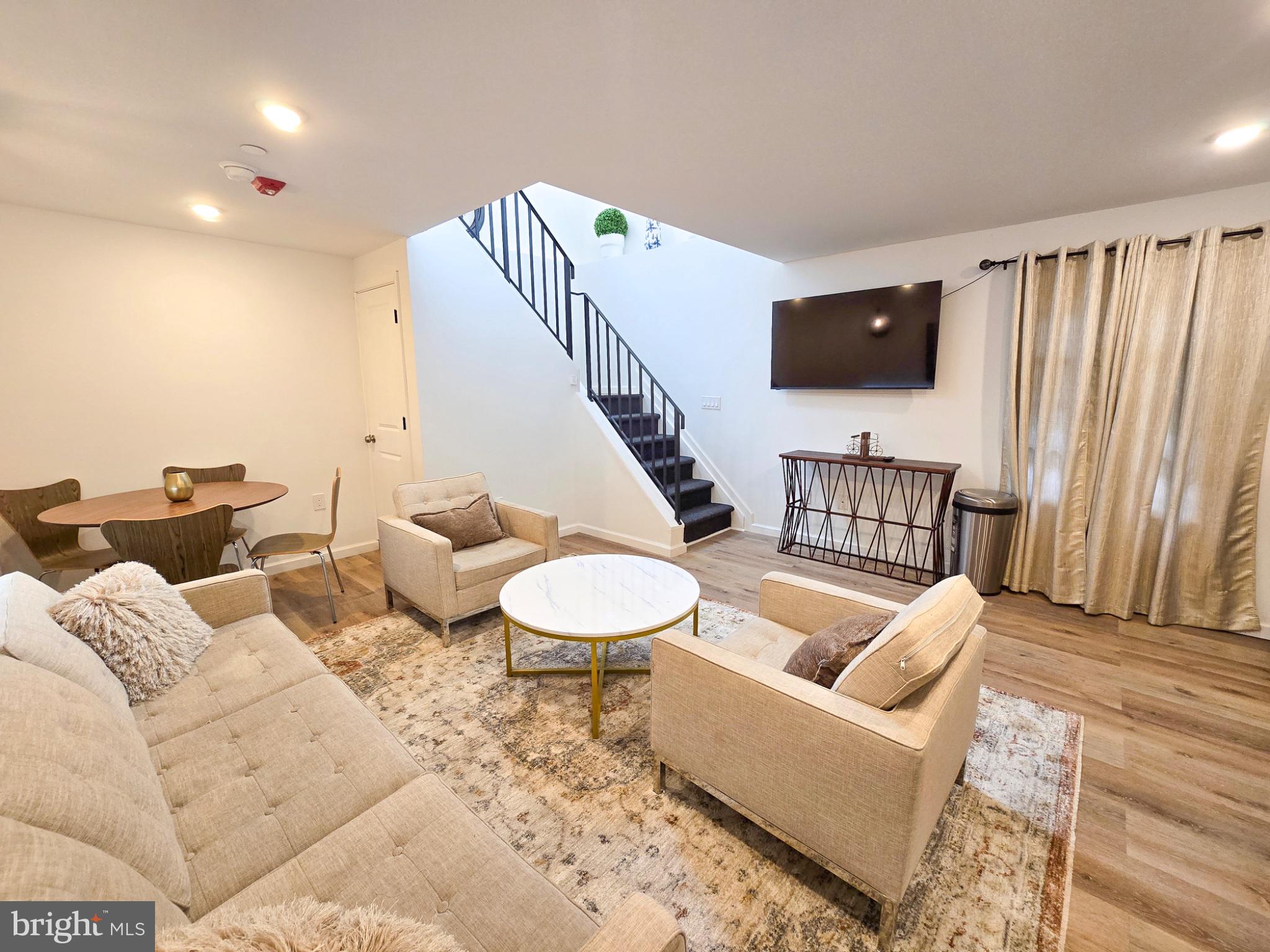 2401 KENSINGTON AVENUE 1
