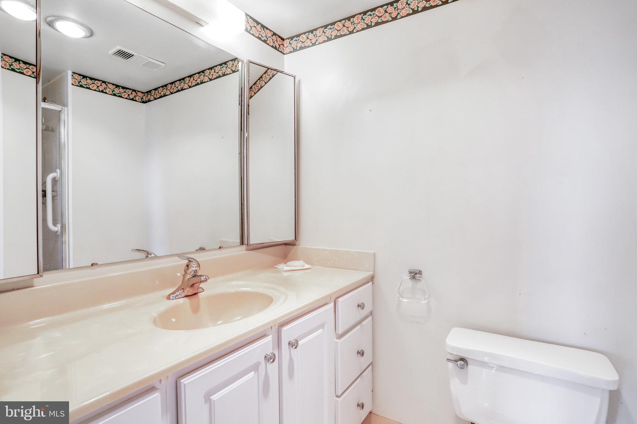 WATERGATE AT LANDMARK - Residential