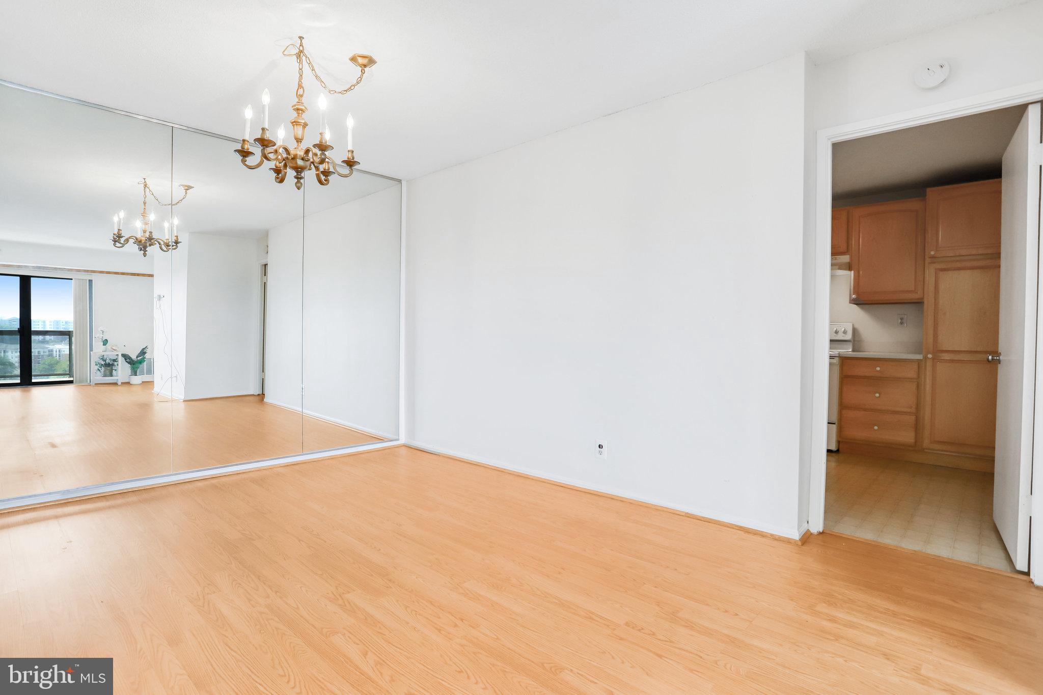 WATERGATE AT LANDMARK - Residential