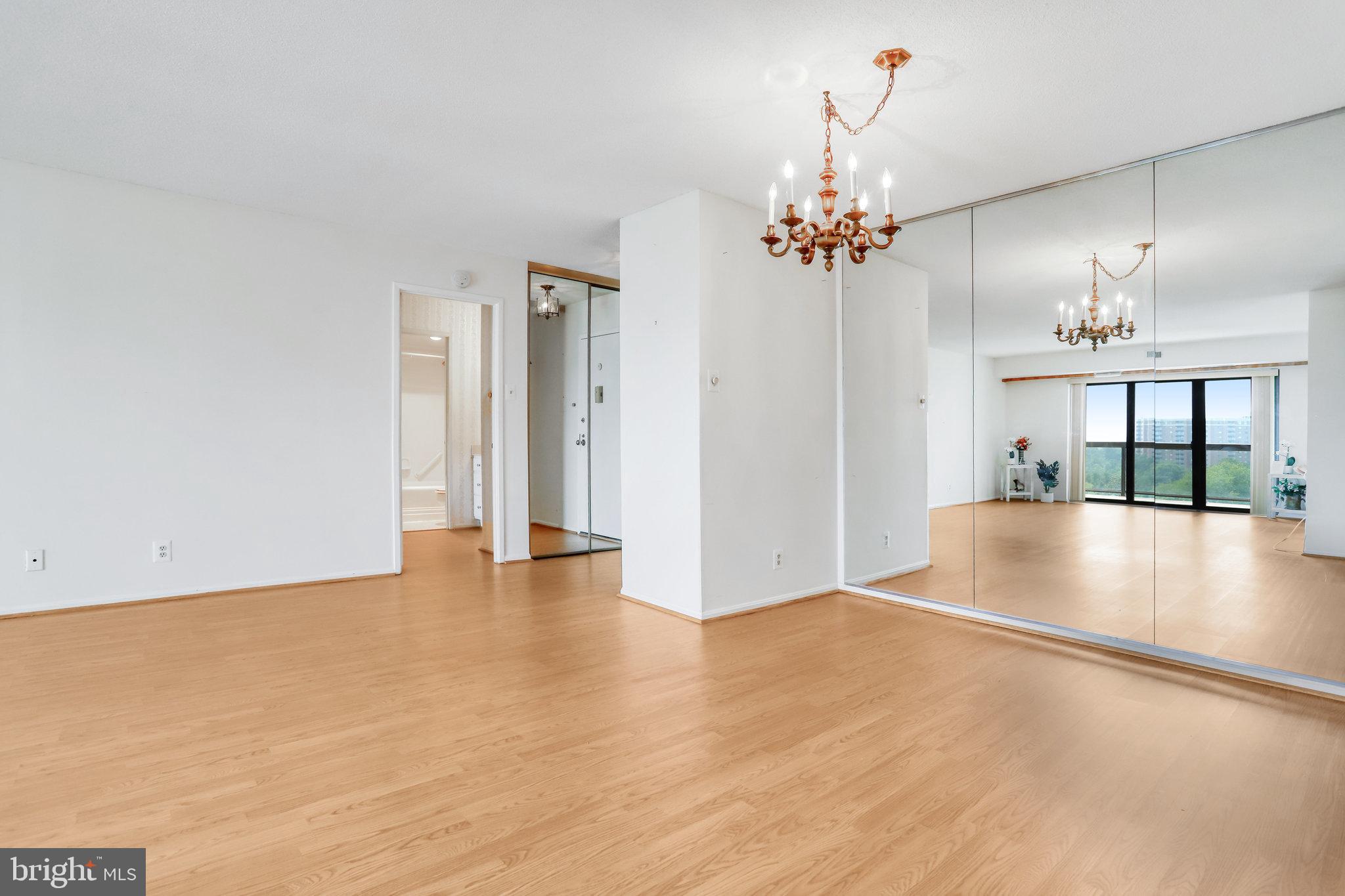 WATERGATE AT LANDMARK - Residential