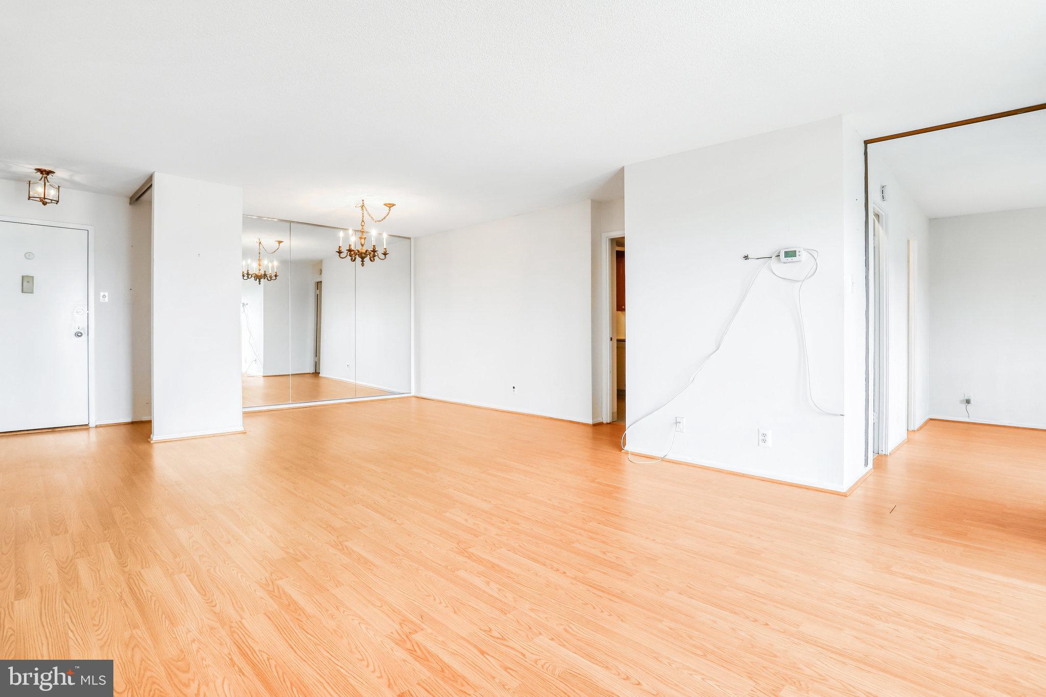 WATERGATE AT LANDMARK - Residential