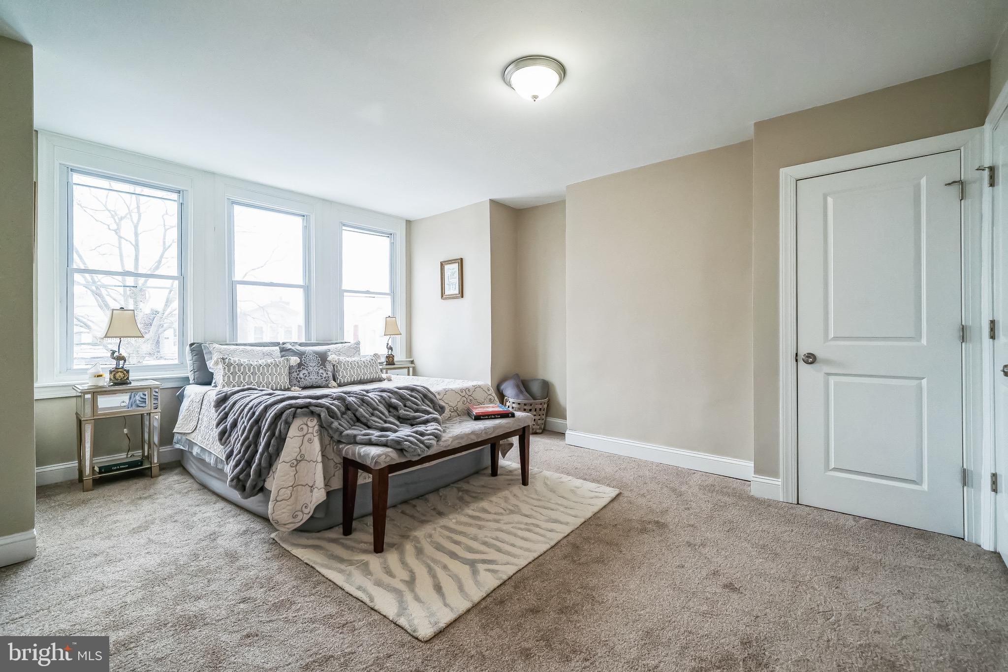 OVERBROOK - Residential