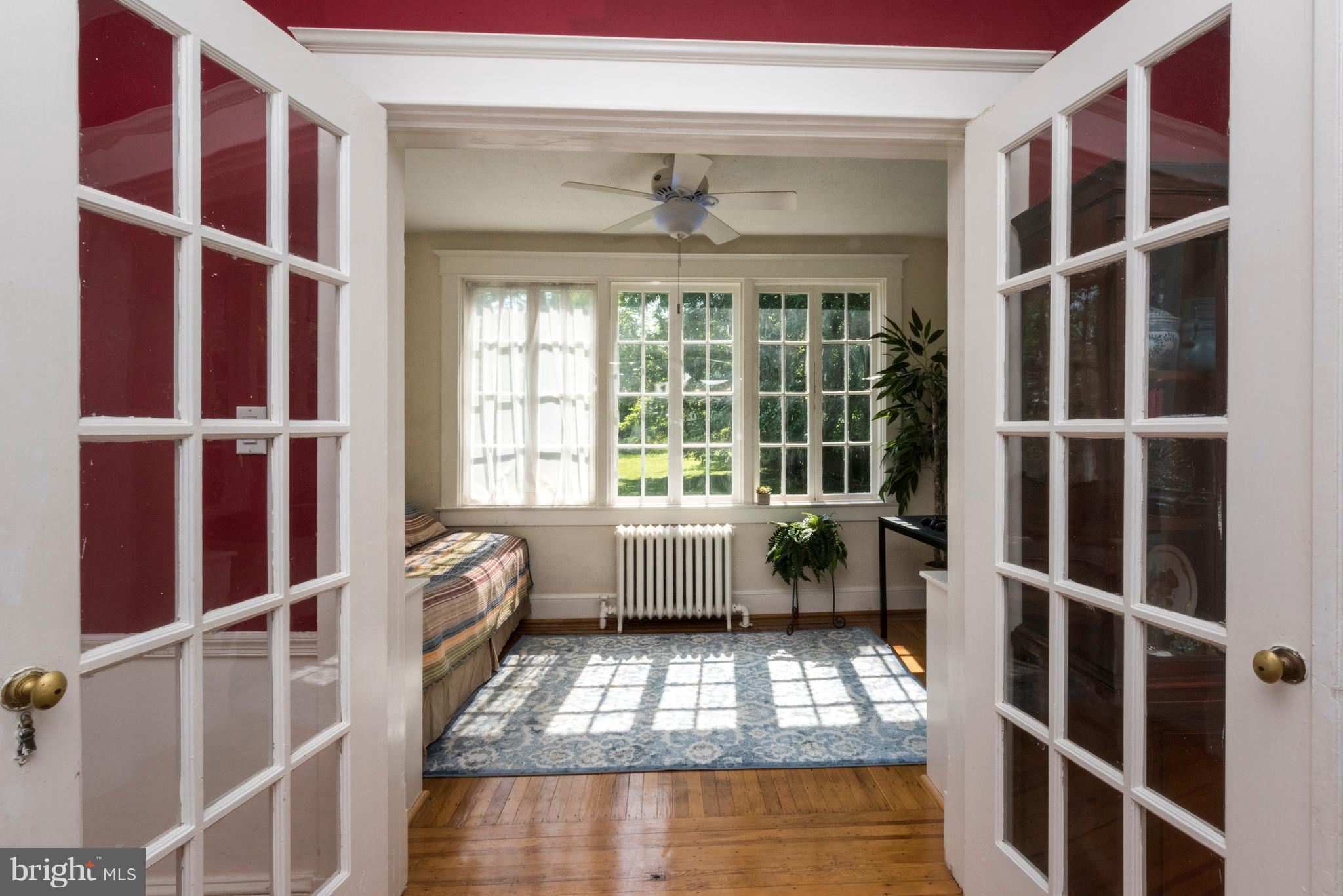 MOUNT WASHINGTON - Residential