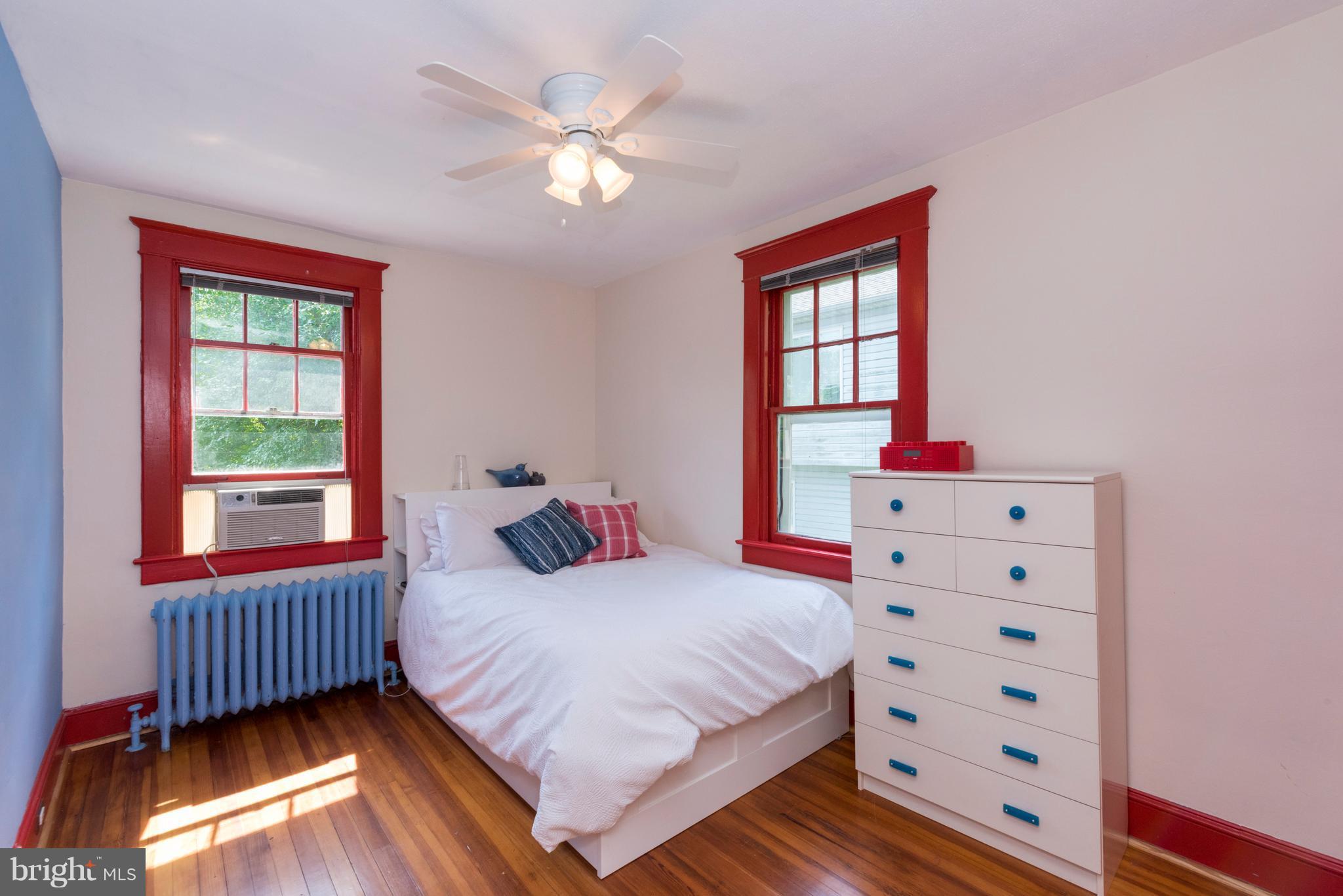 MOUNT WASHINGTON - Residential