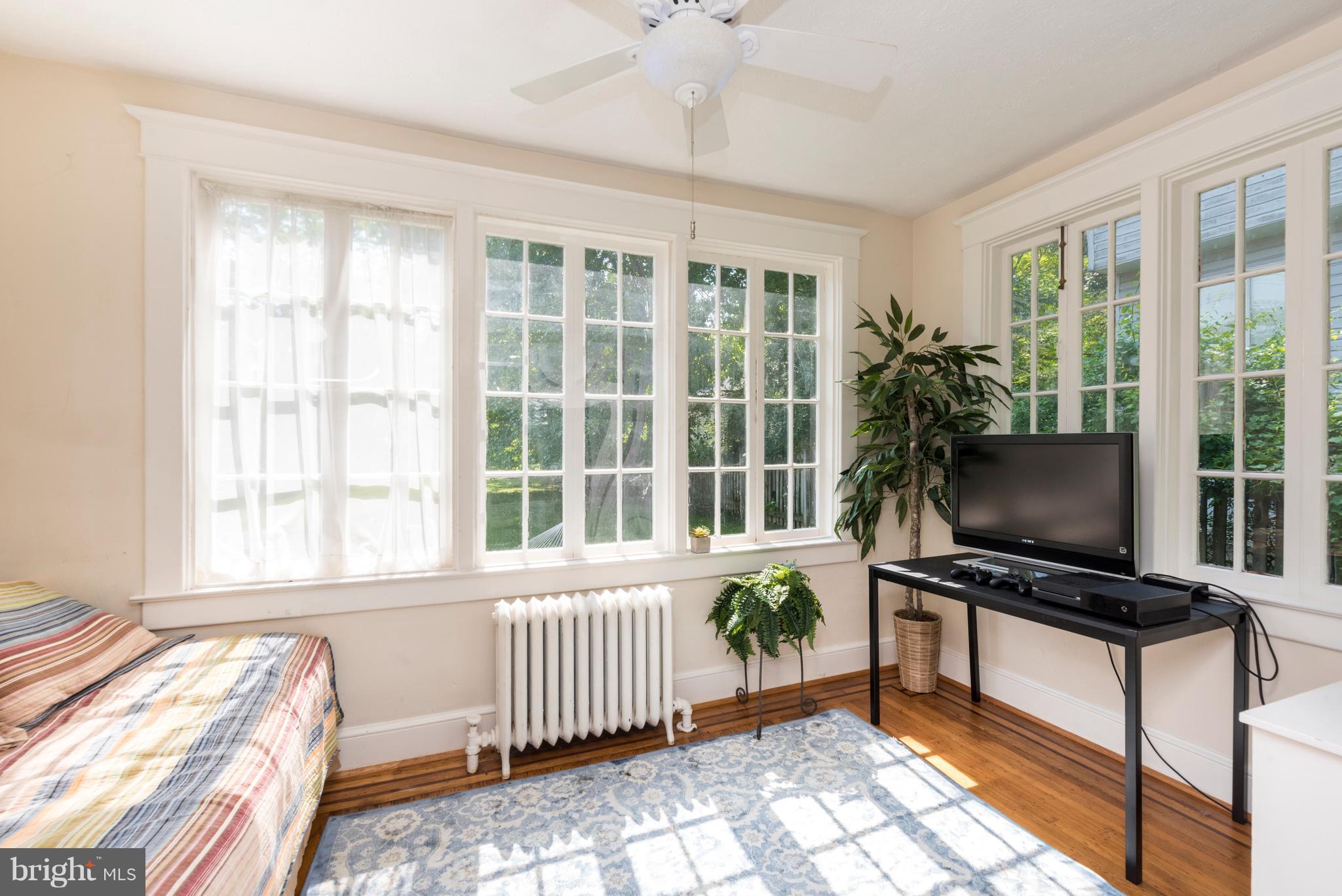 MOUNT WASHINGTON - Residential