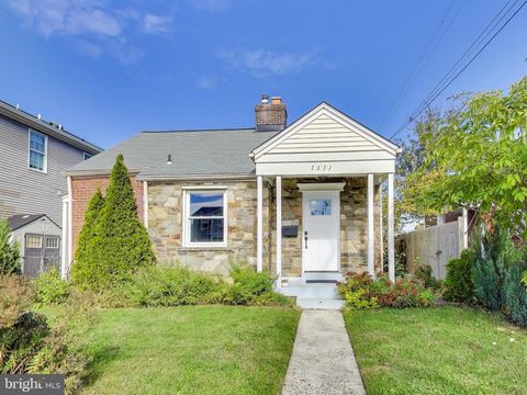 1611 13TH STREET S ARLINGTON VA 22204
