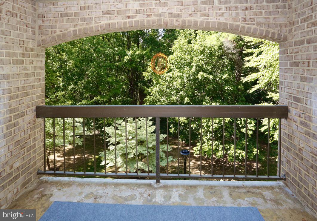 HYDE PARK - Residential