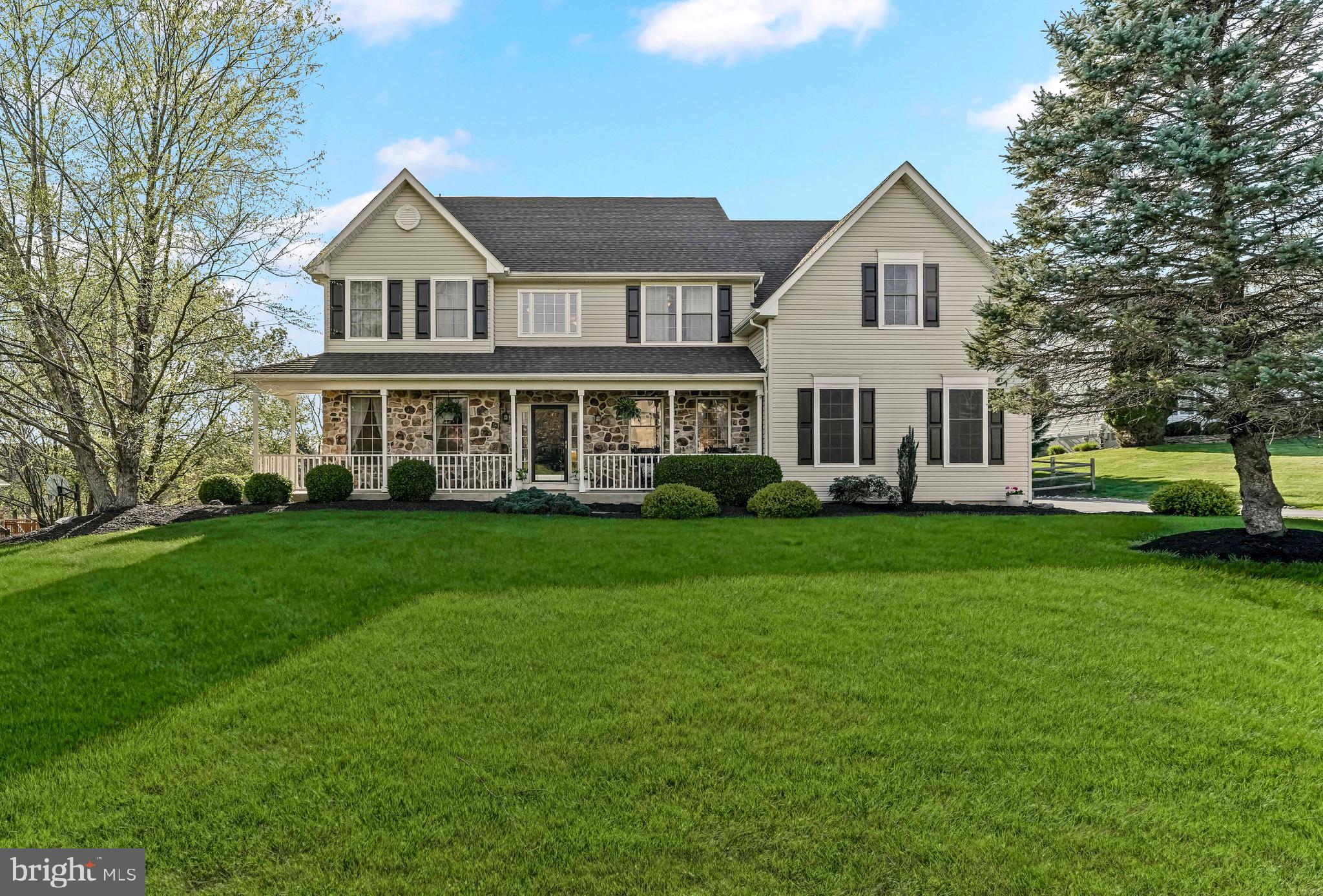 6 LETCHWORTH LANE