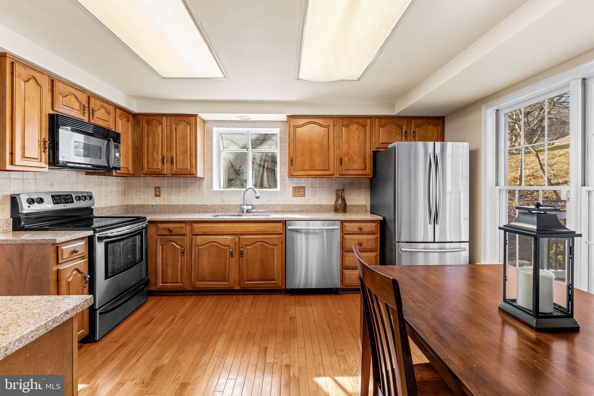 HUNT RIDGE - Residential