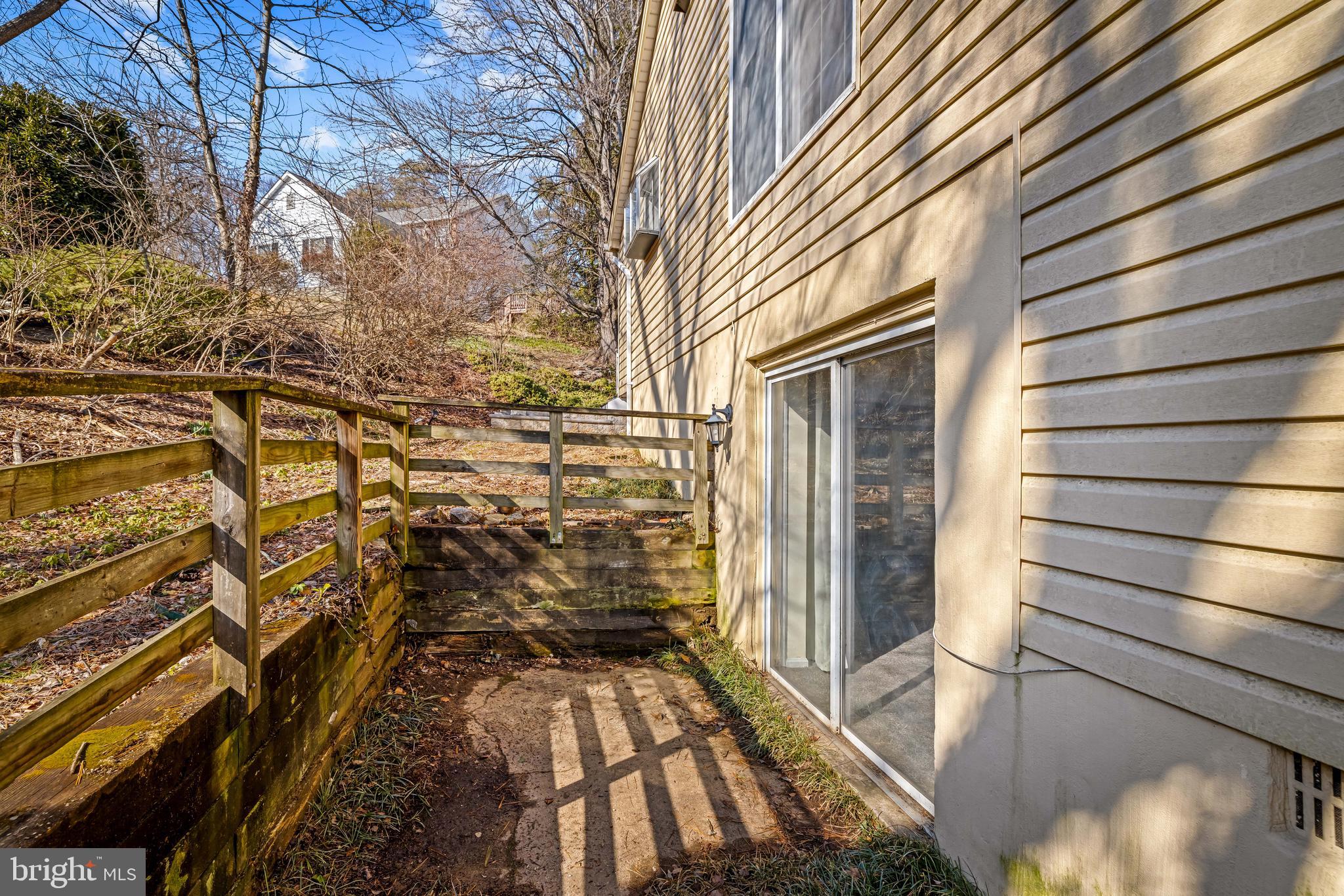 HUNT RIDGE - Residential