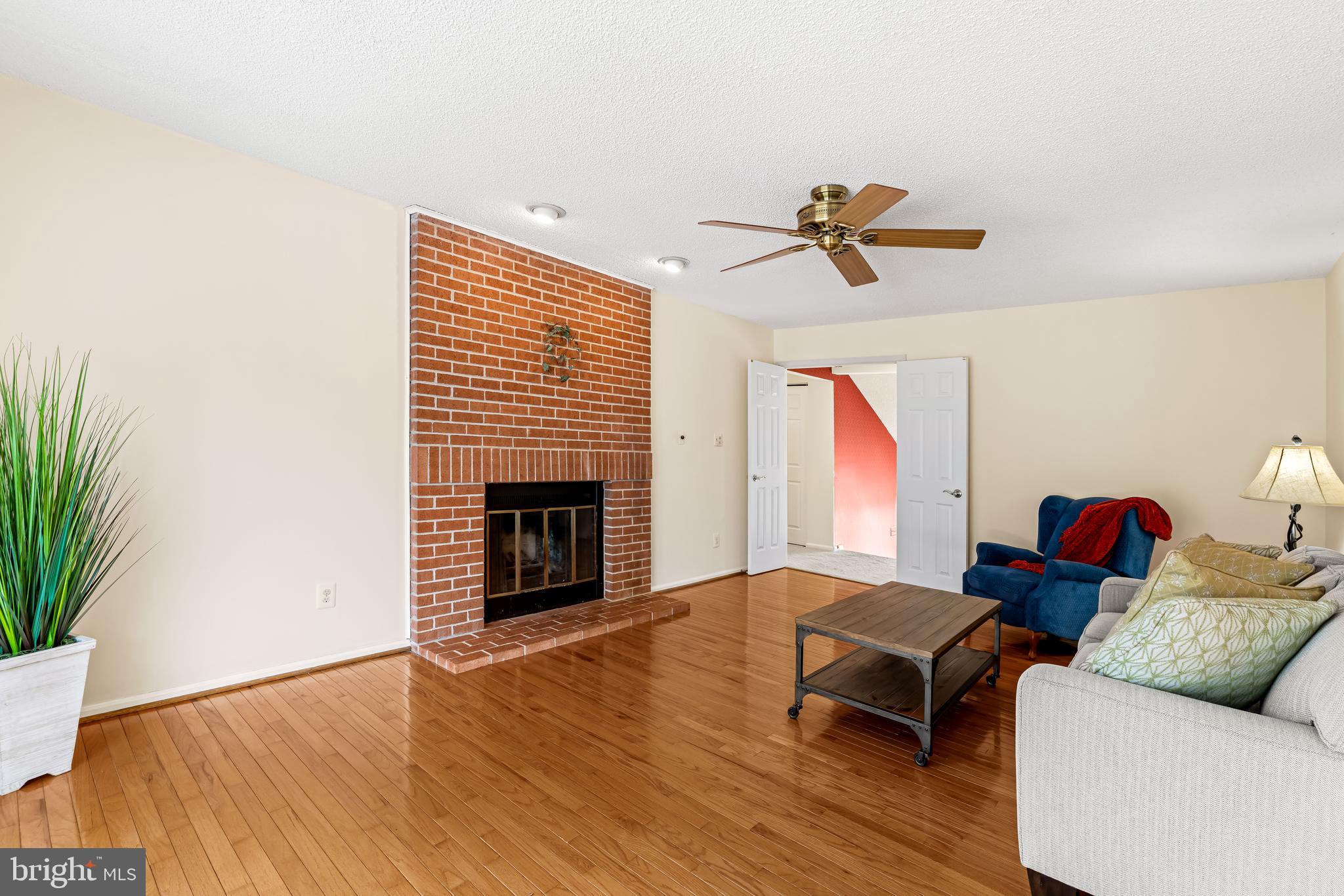 HUNT RIDGE - Residential