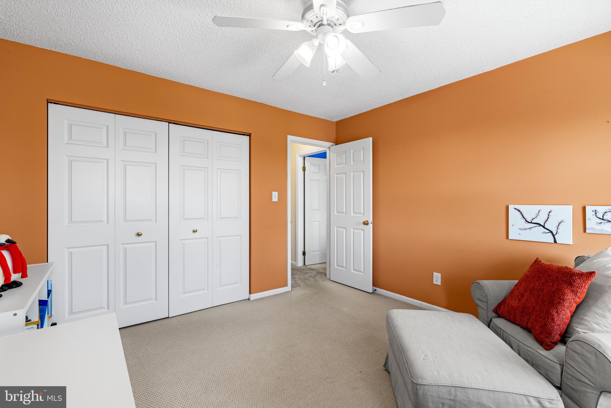 HUNT RIDGE - Residential