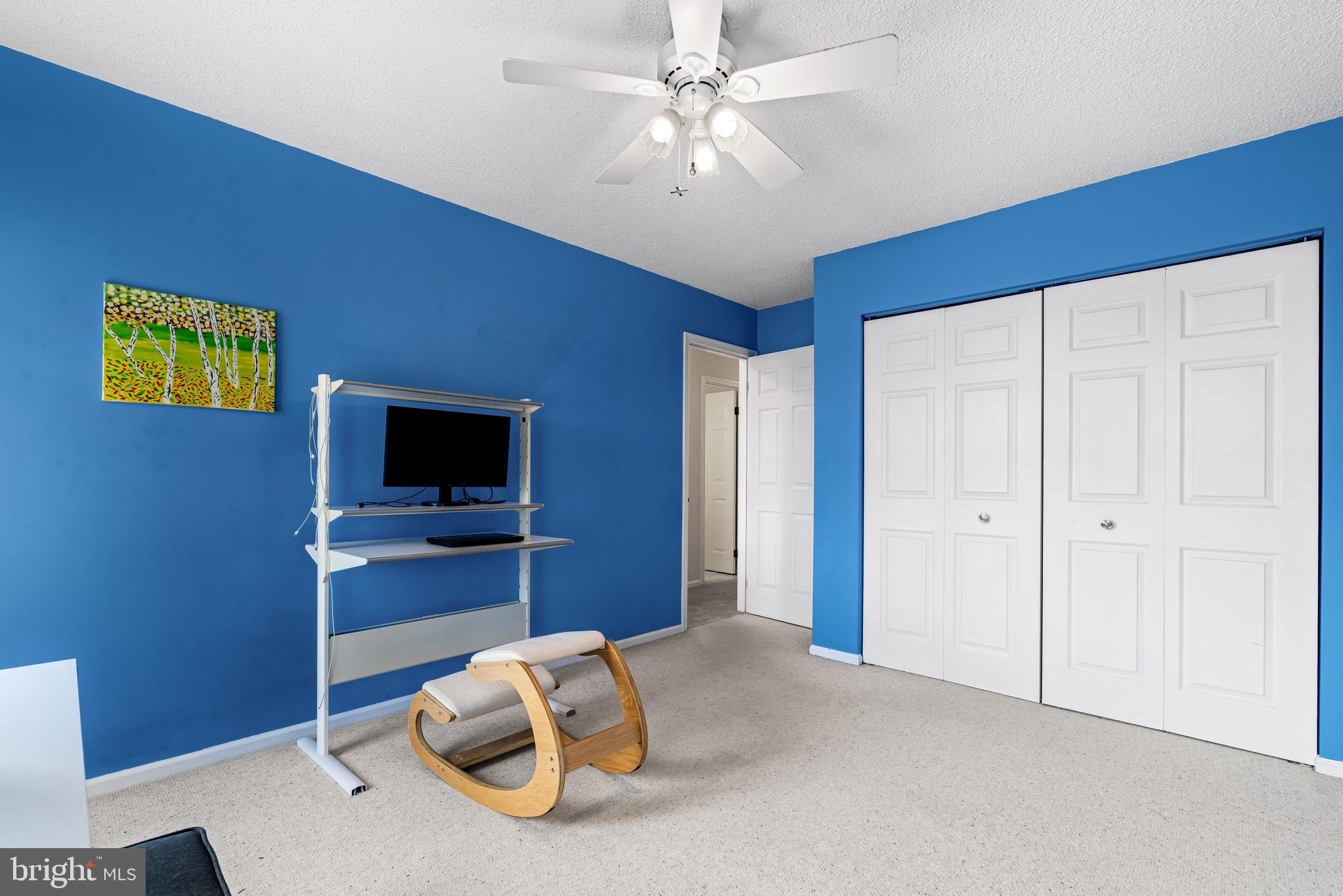 HUNT RIDGE - Residential