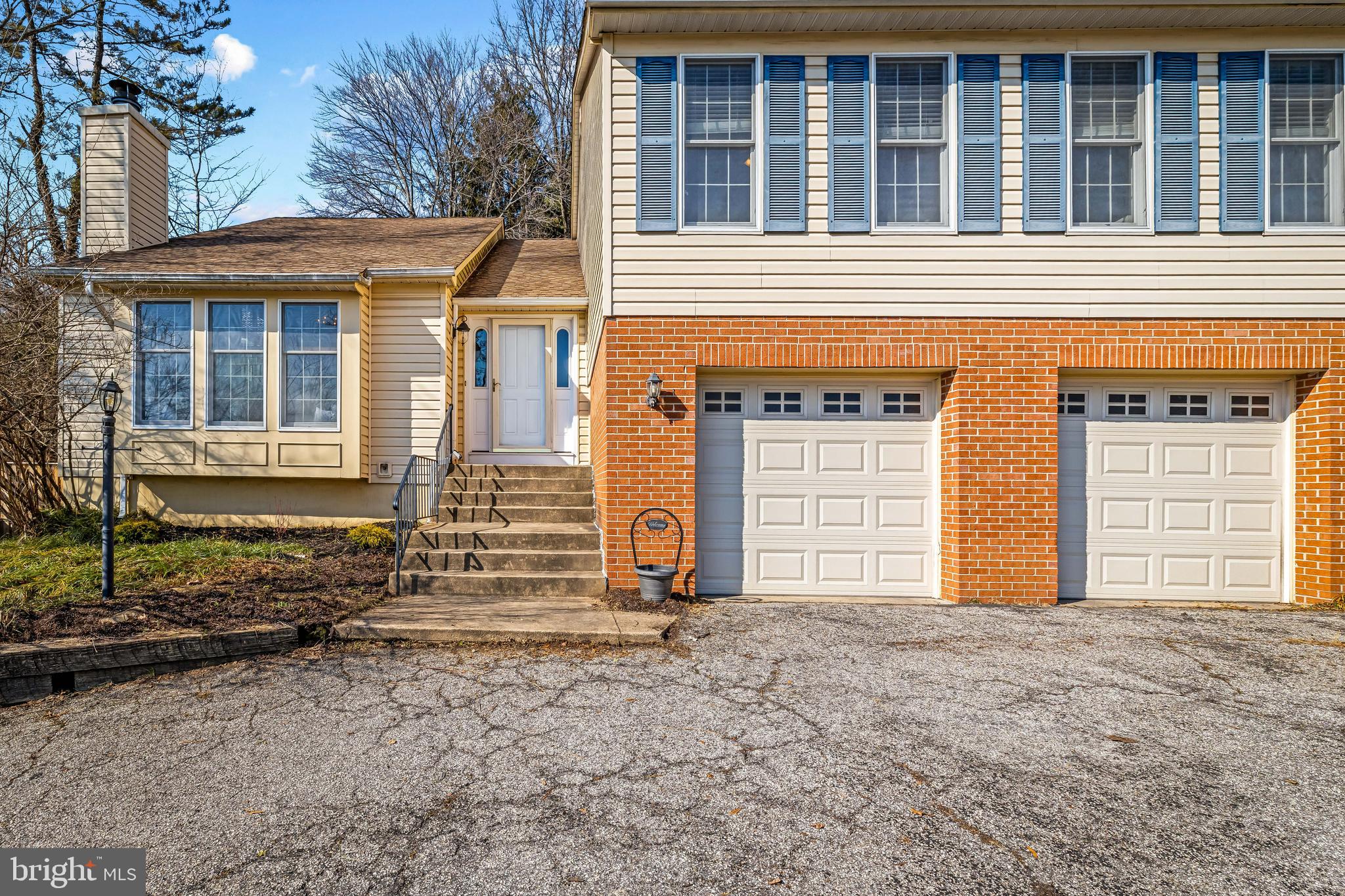 HUNT RIDGE - Residential