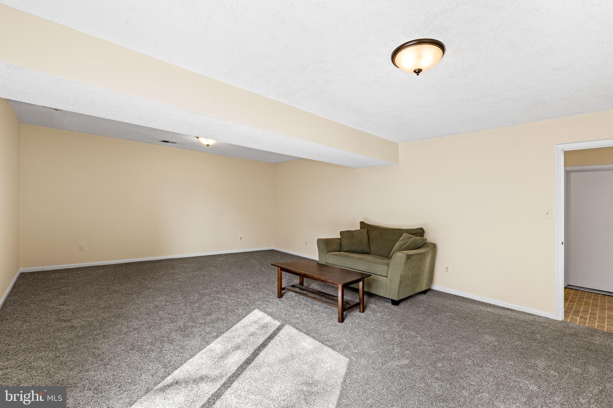 HUNT RIDGE - Residential