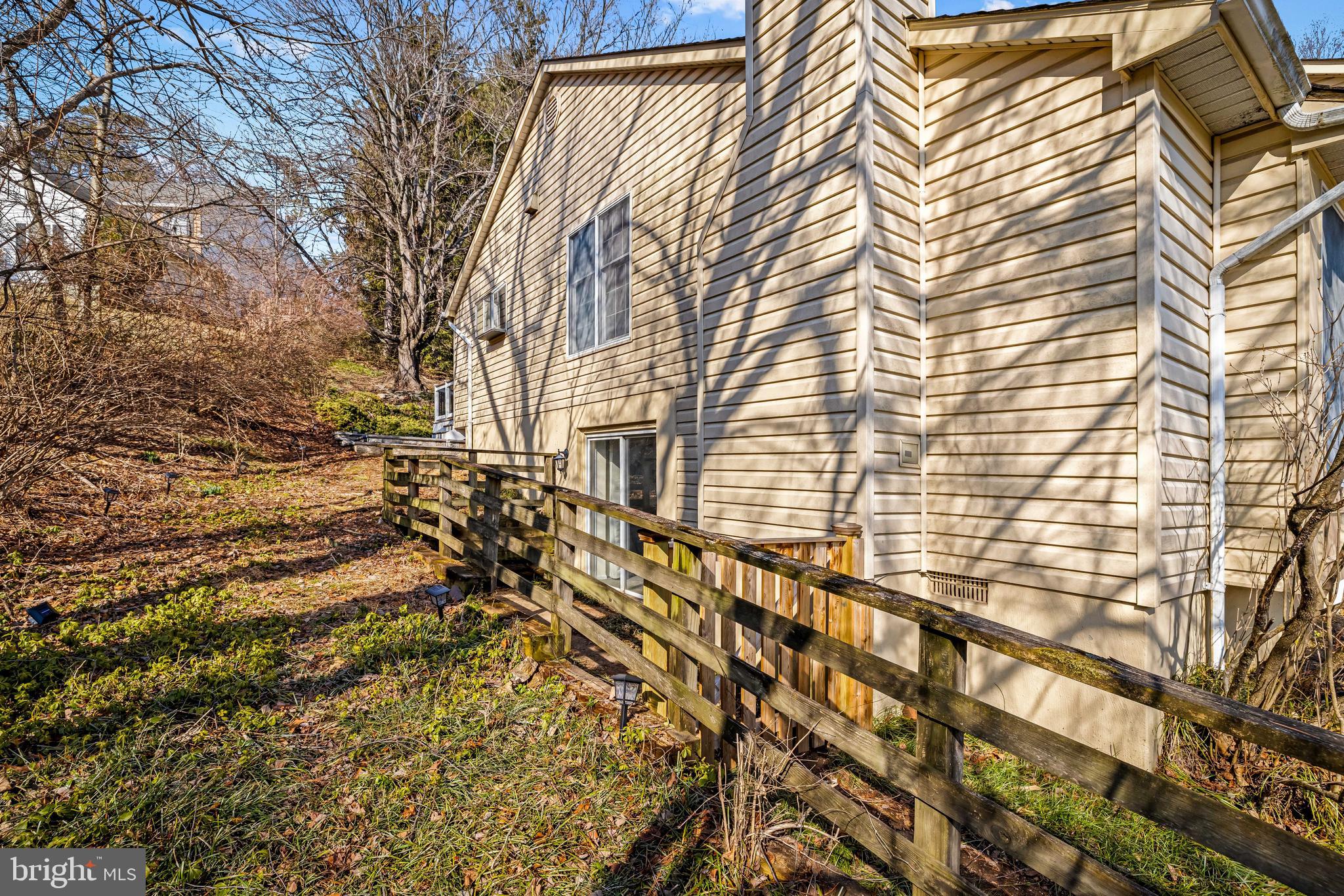 HUNT RIDGE - Residential