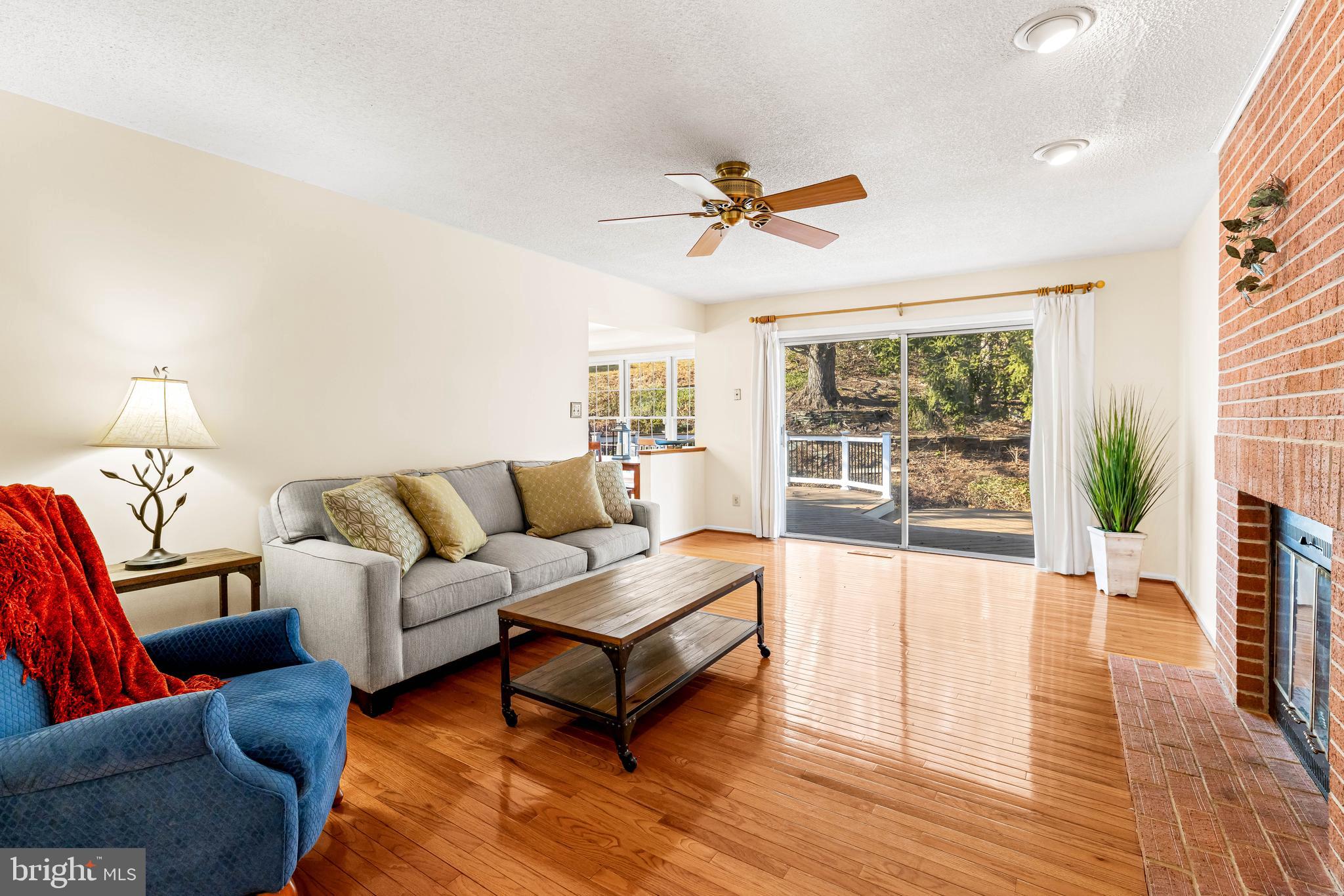 HUNT RIDGE - Residential