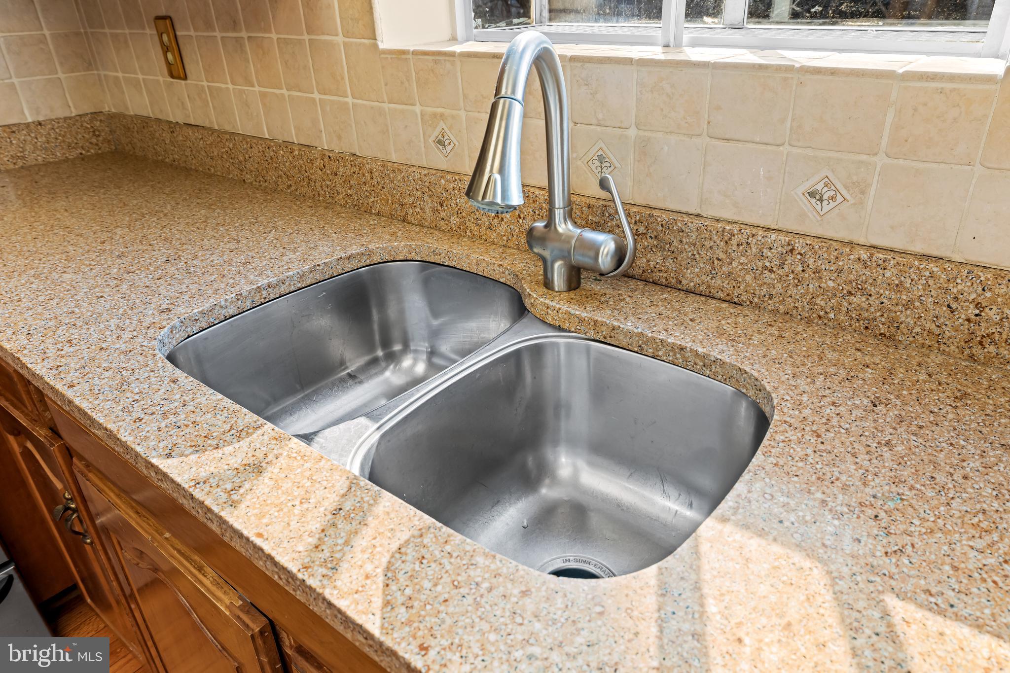 HUNT RIDGE - Residential