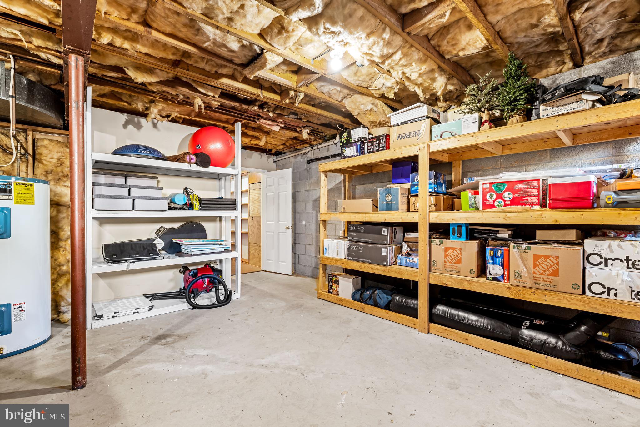 HUNT RIDGE - Residential