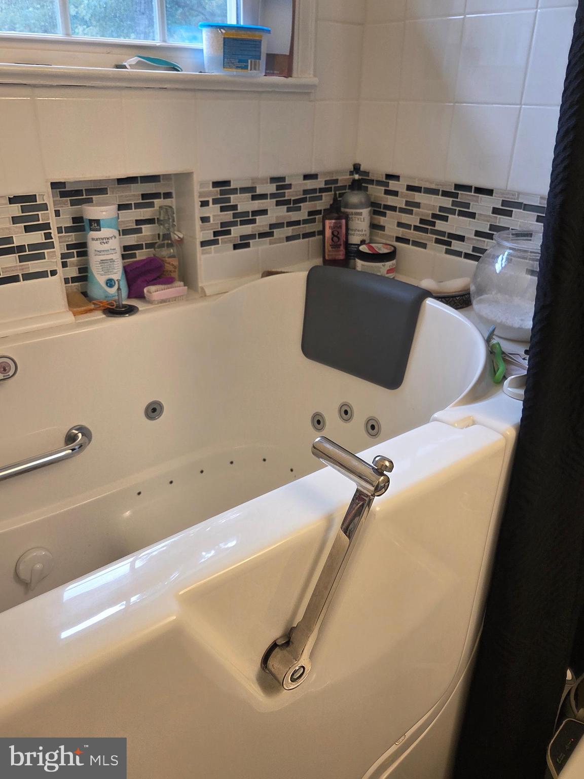 ORANGE HUNT ESTATES - Residential