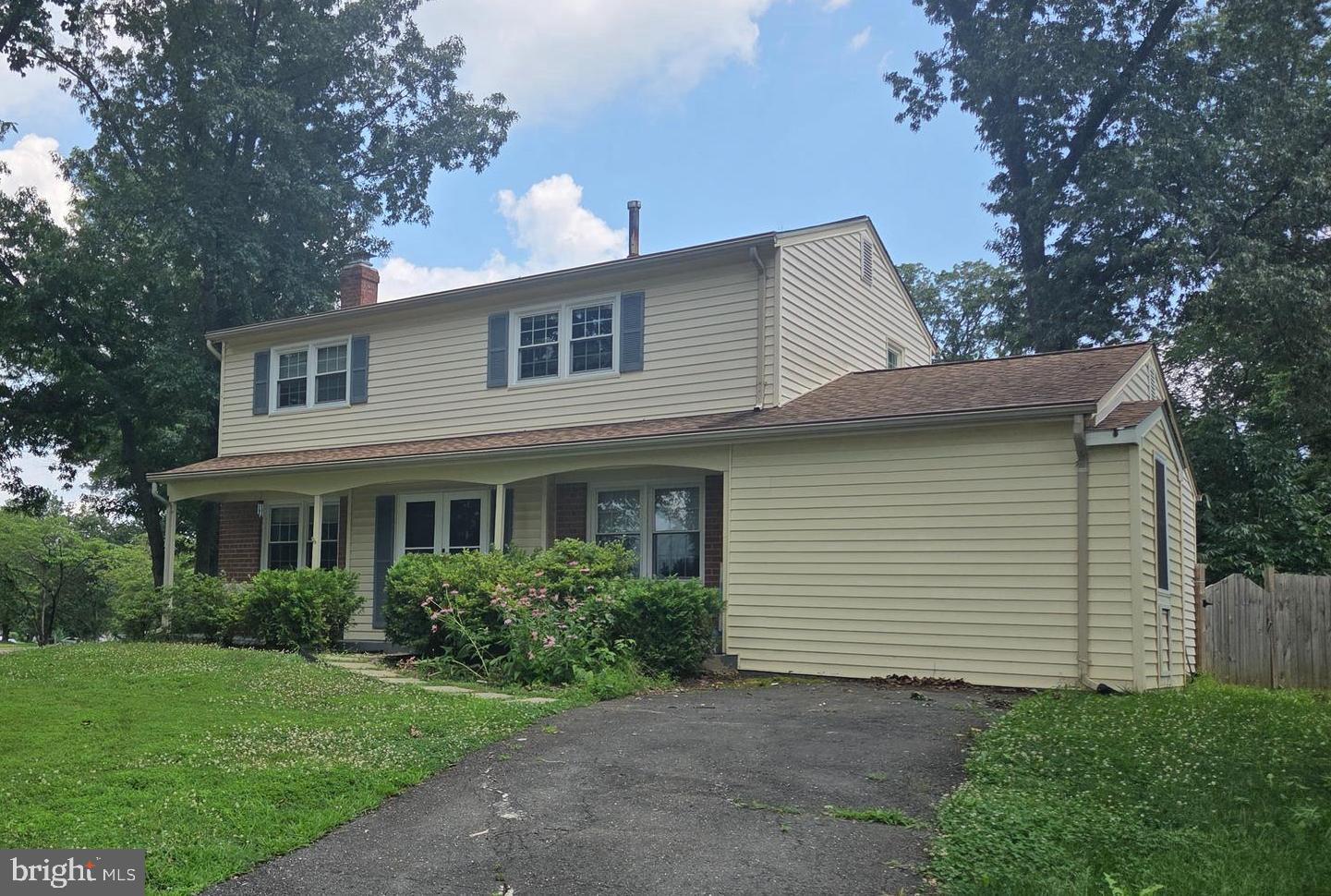 ORANGE HUNT ESTATES - Residential