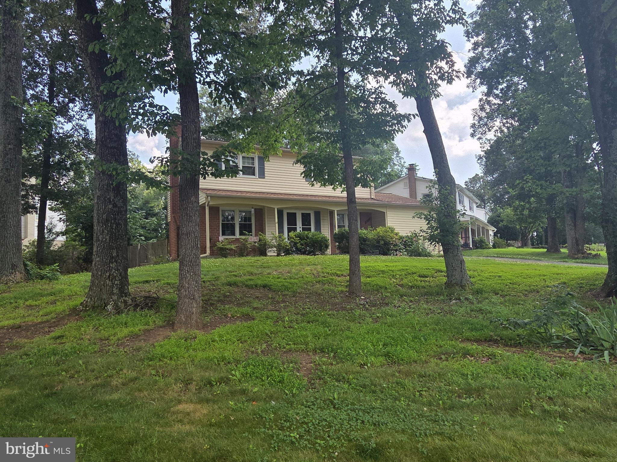 ORANGE HUNT ESTATES - Residential