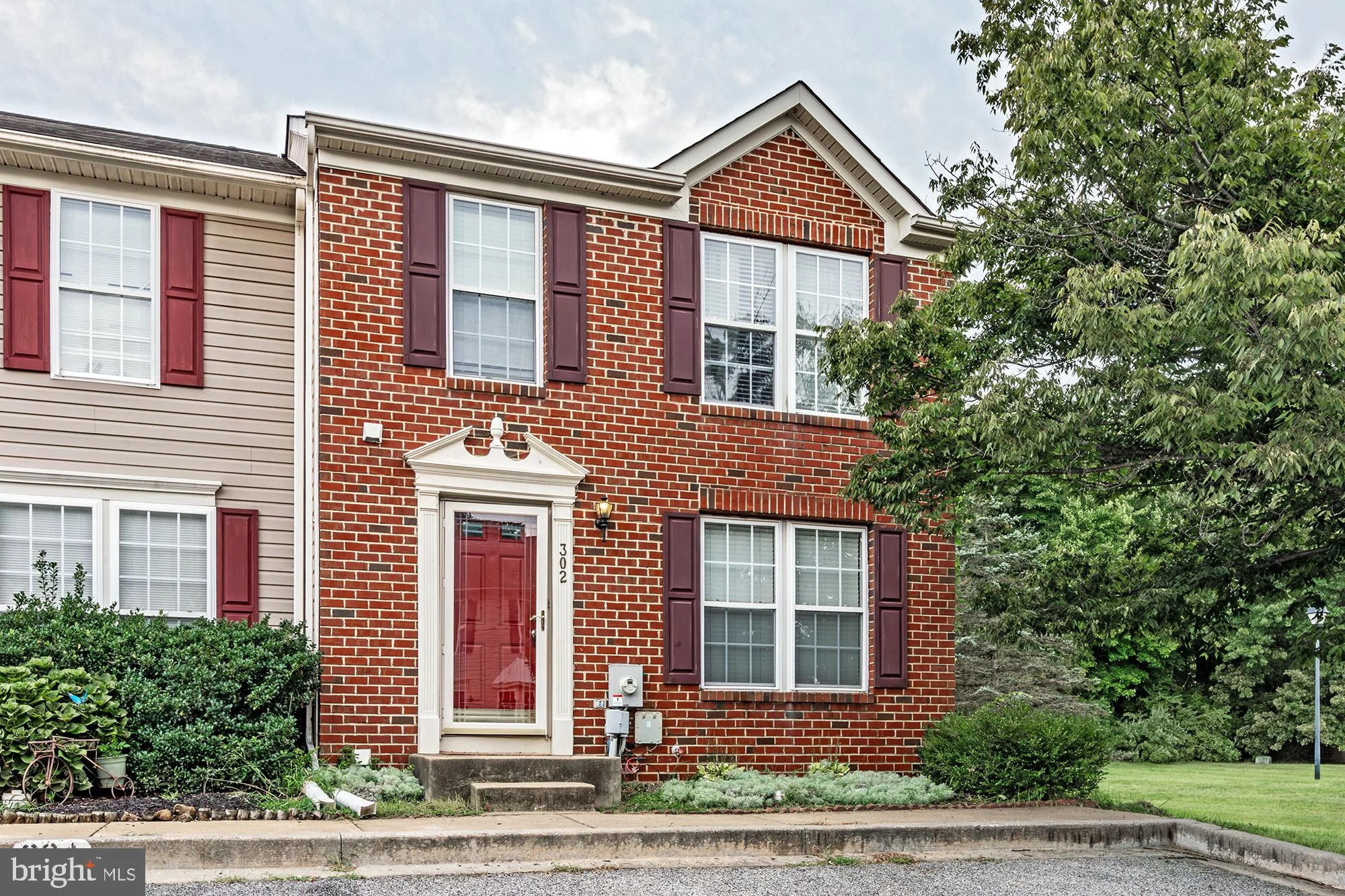 302 S Bridlewood Drive, Newark, DE 19702