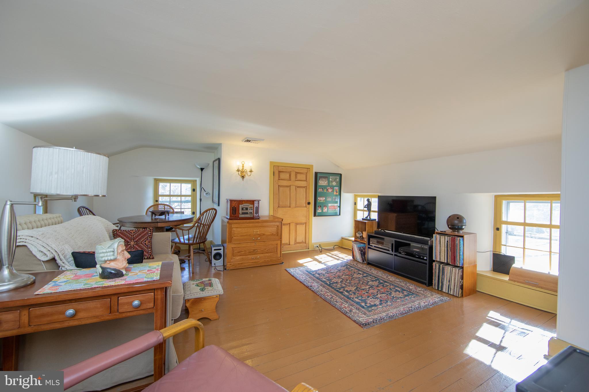 CHESTER HTS - Residential