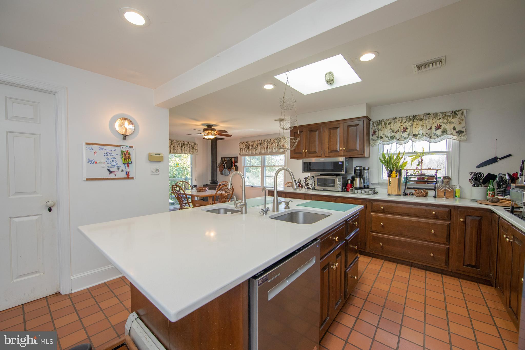 CHESTER HTS - Residential