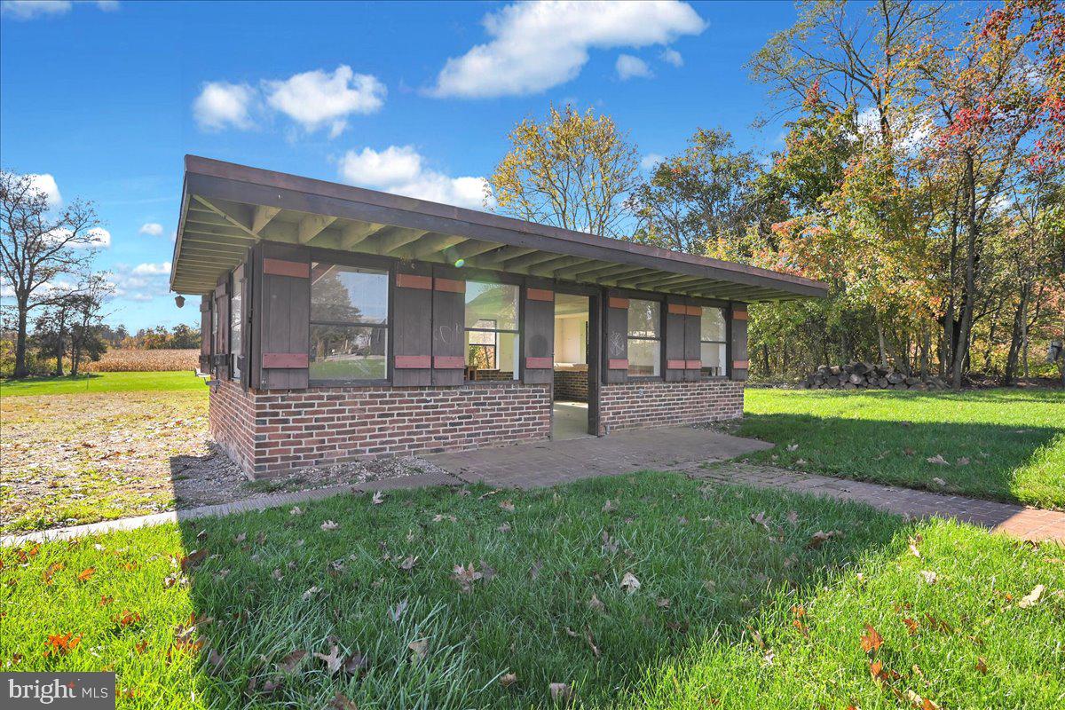 NEW OXFORD AREA - Residential