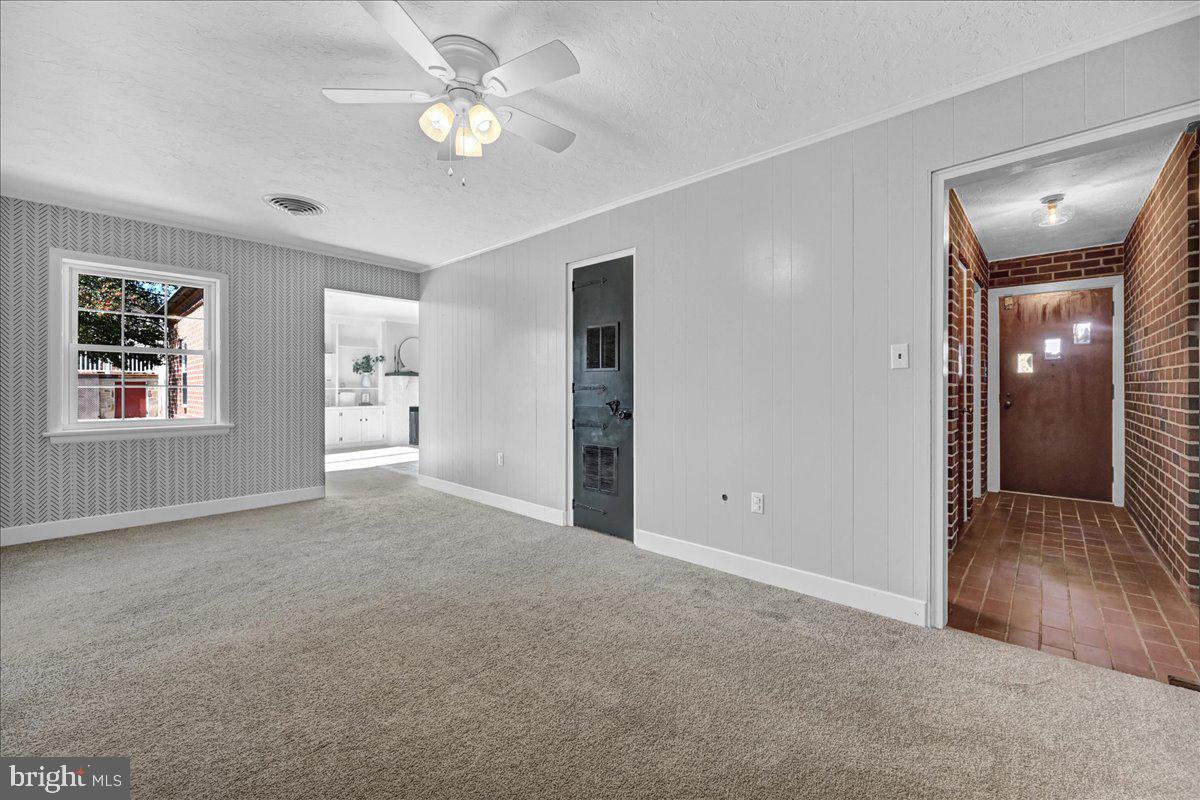 NEW OXFORD AREA - Residential