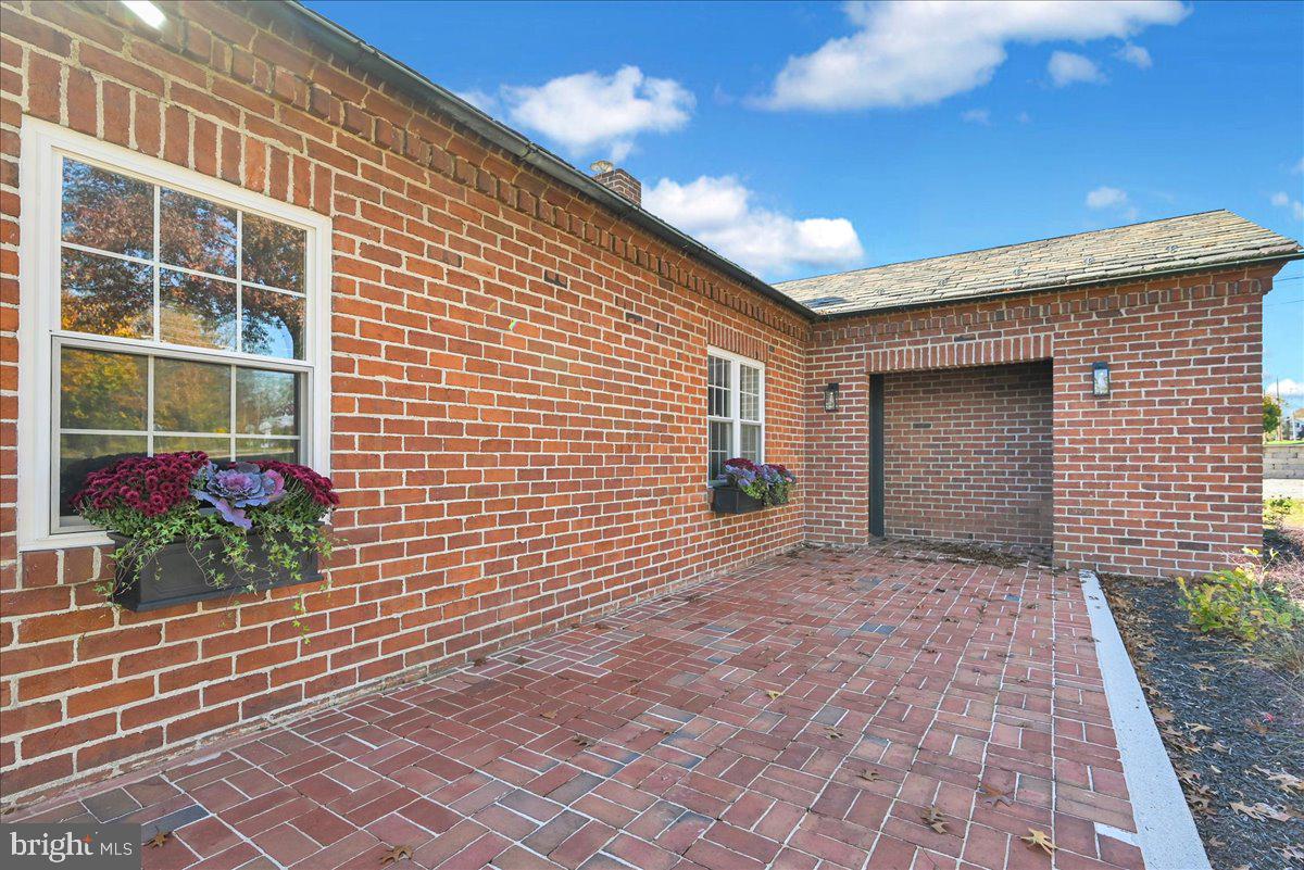 NEW OXFORD AREA - Residential