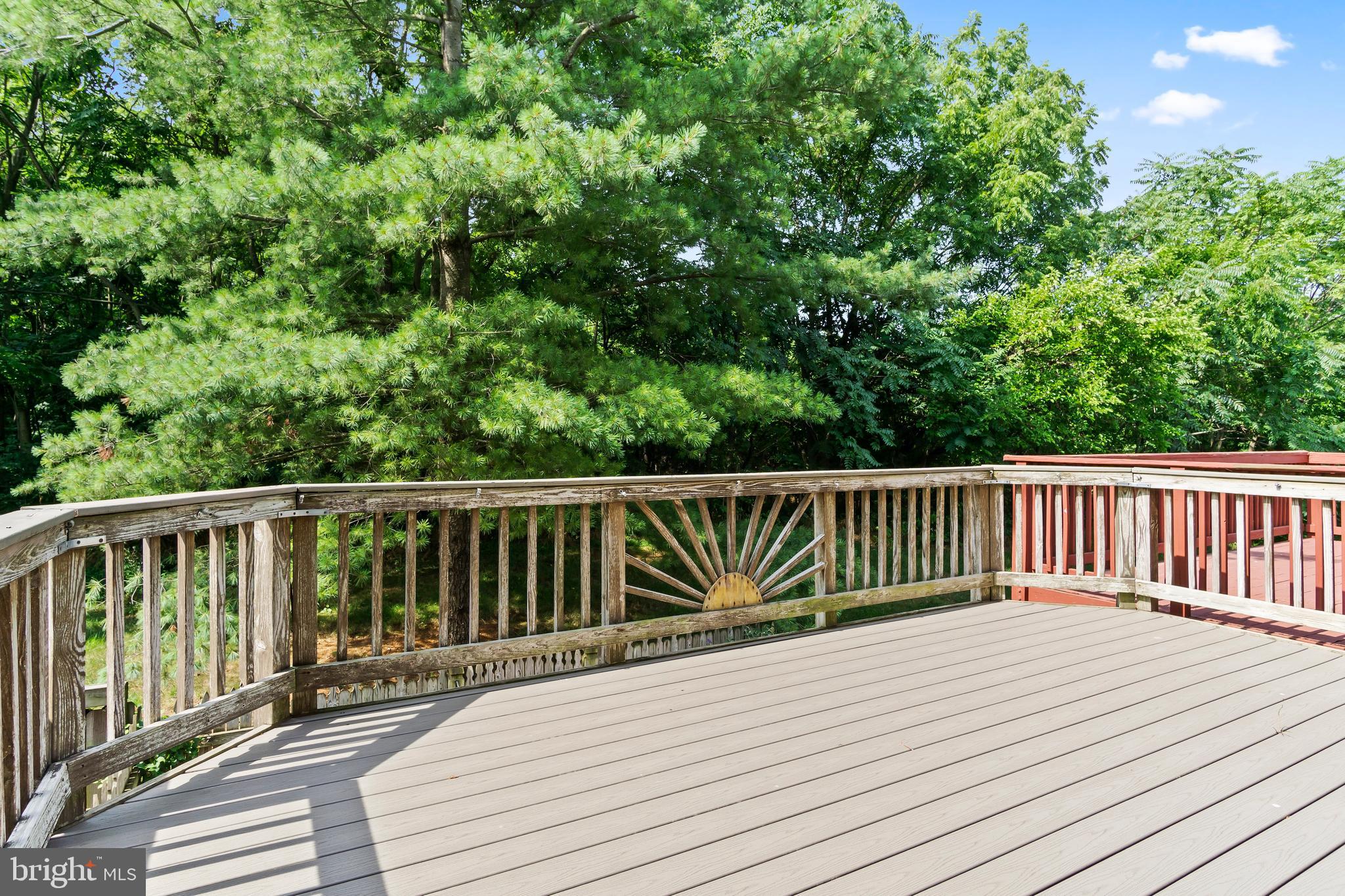 ROBINS GLENN - Residential