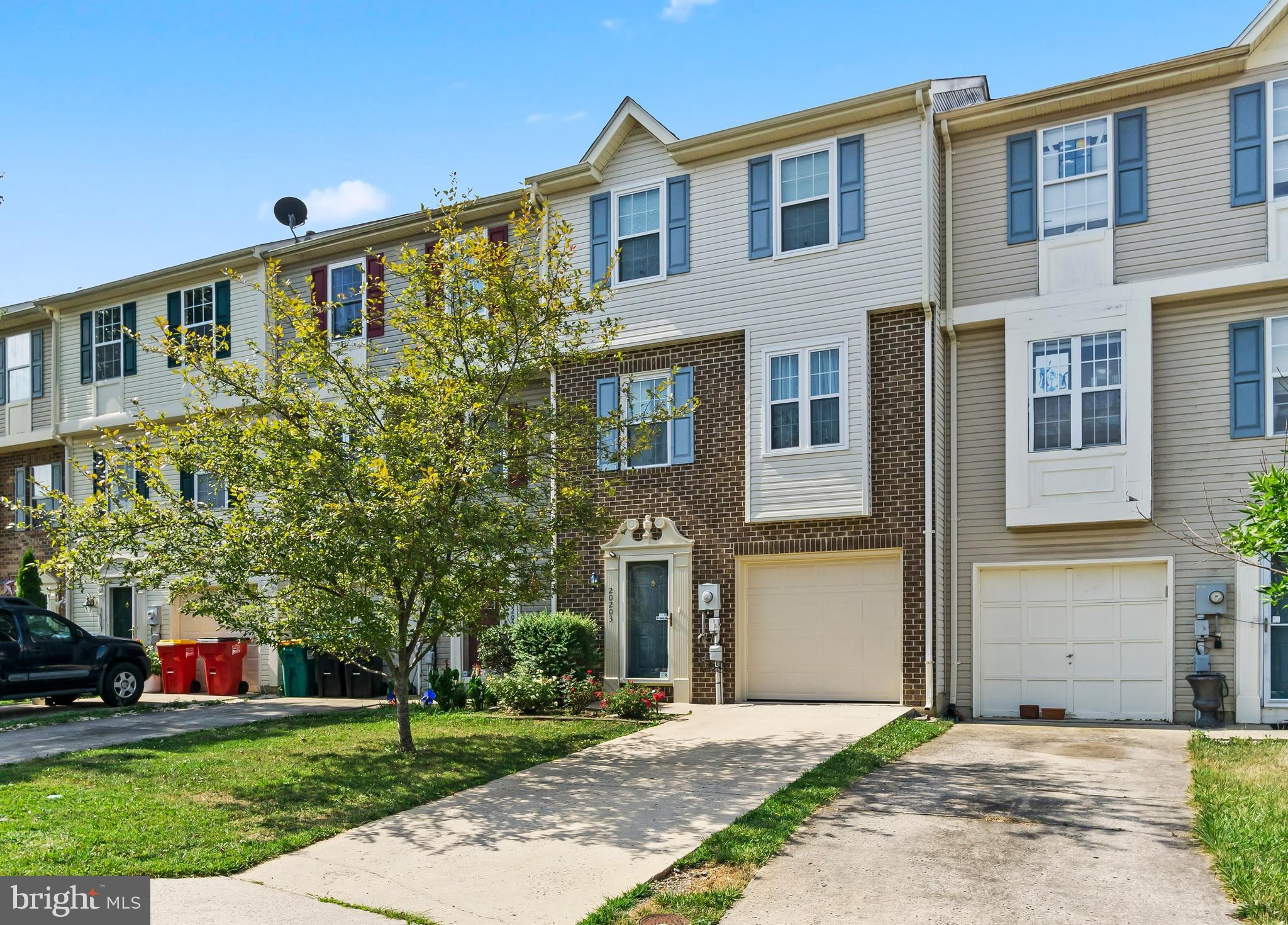 ROBINS GLENN - Residential