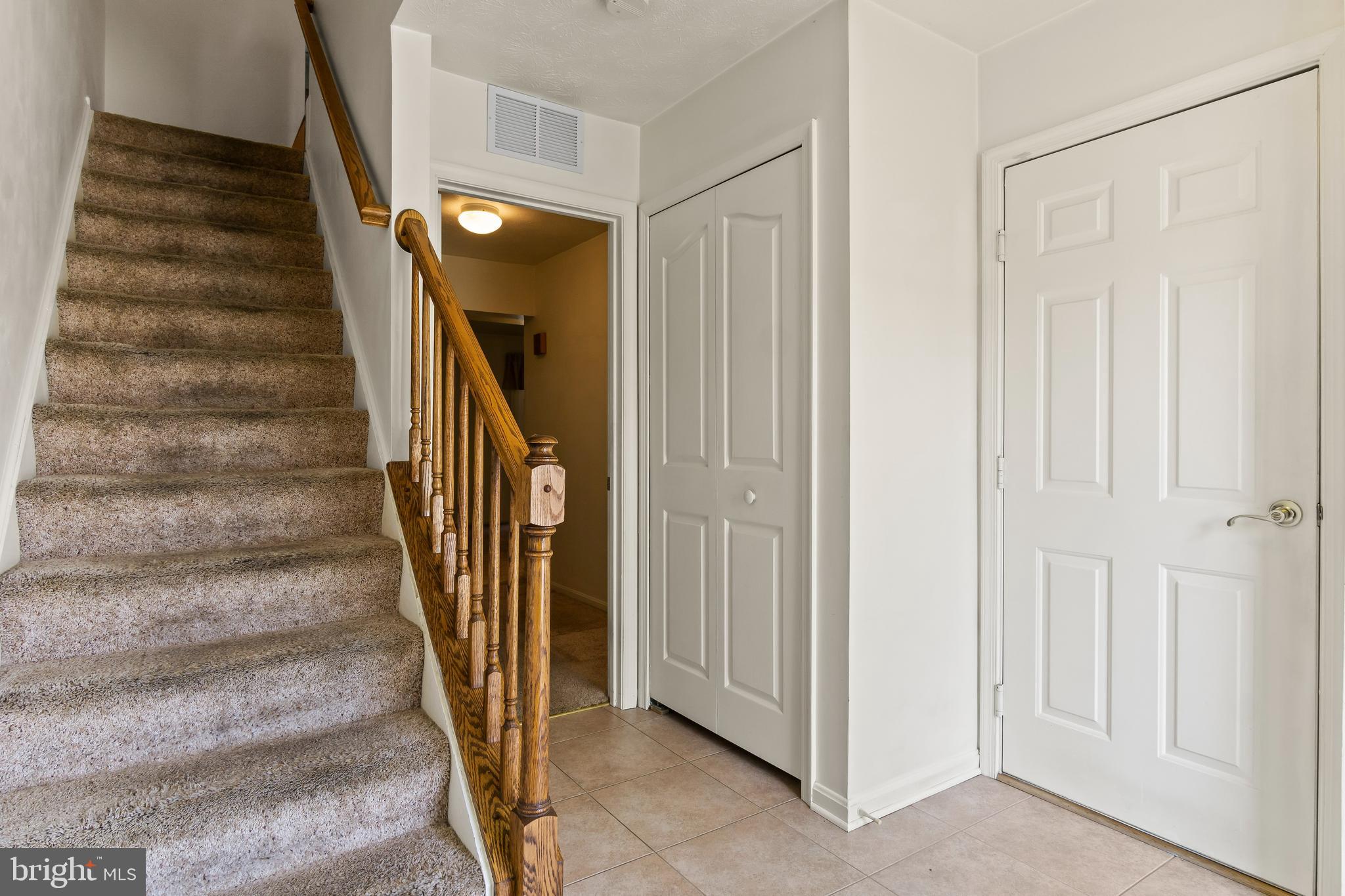 ROBINS GLENN - Residential