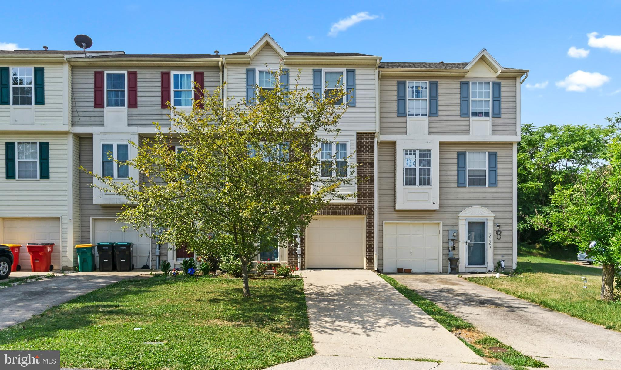 ROBINS GLENN - Residential