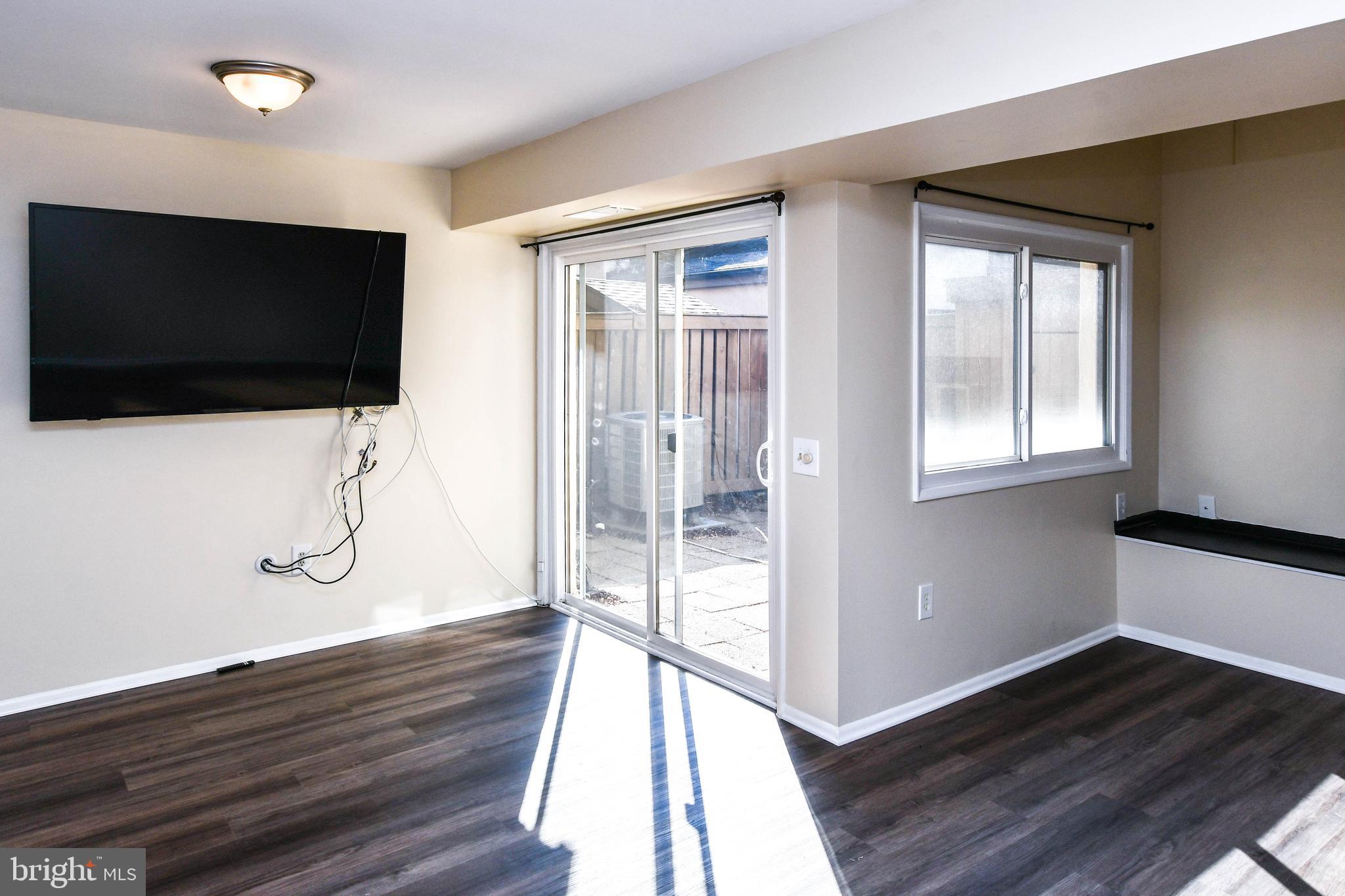 VILLAGE OF CLARYS FOREST - Residential