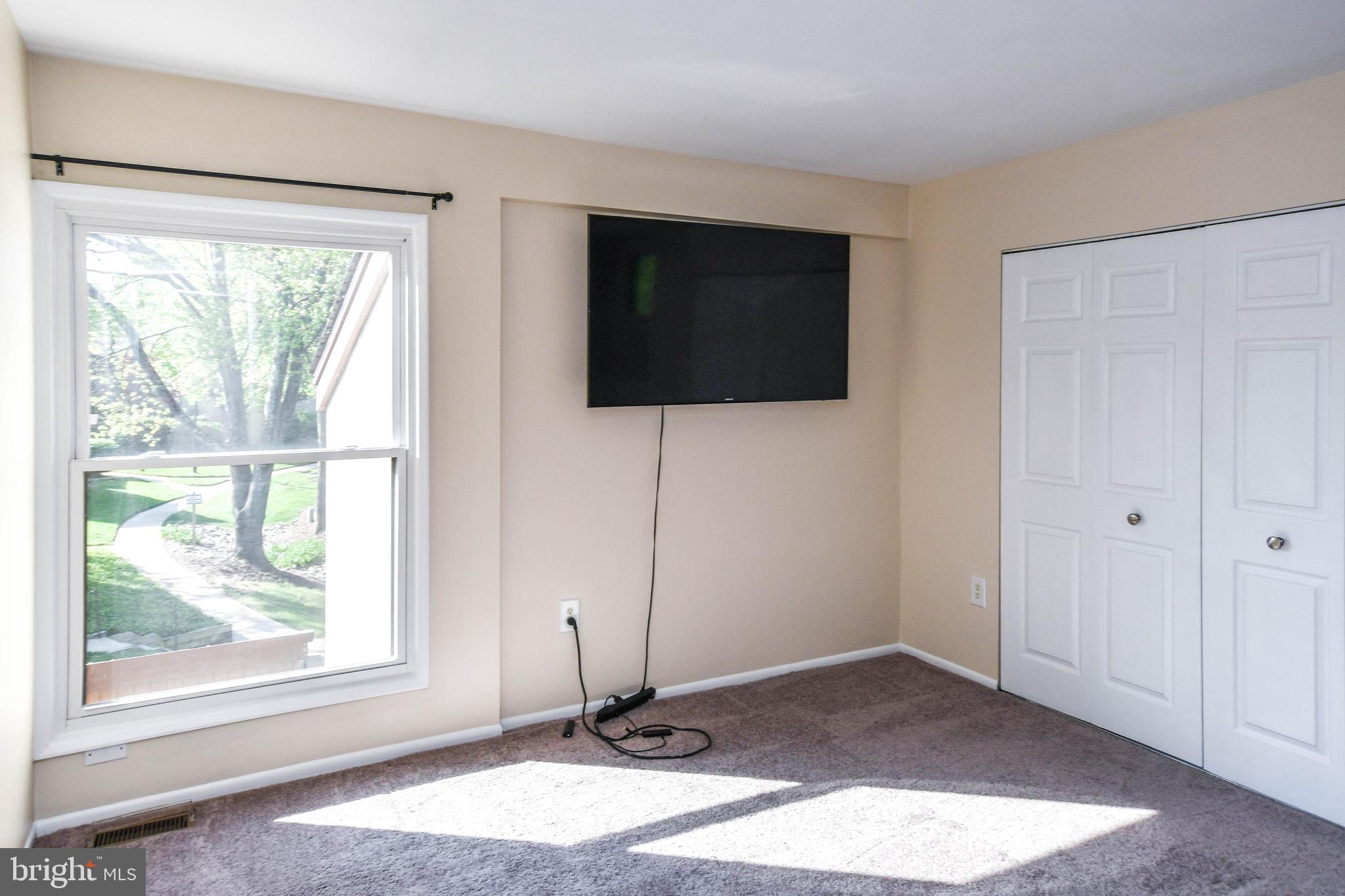 VILLAGE OF CLARYS FOREST - Residential