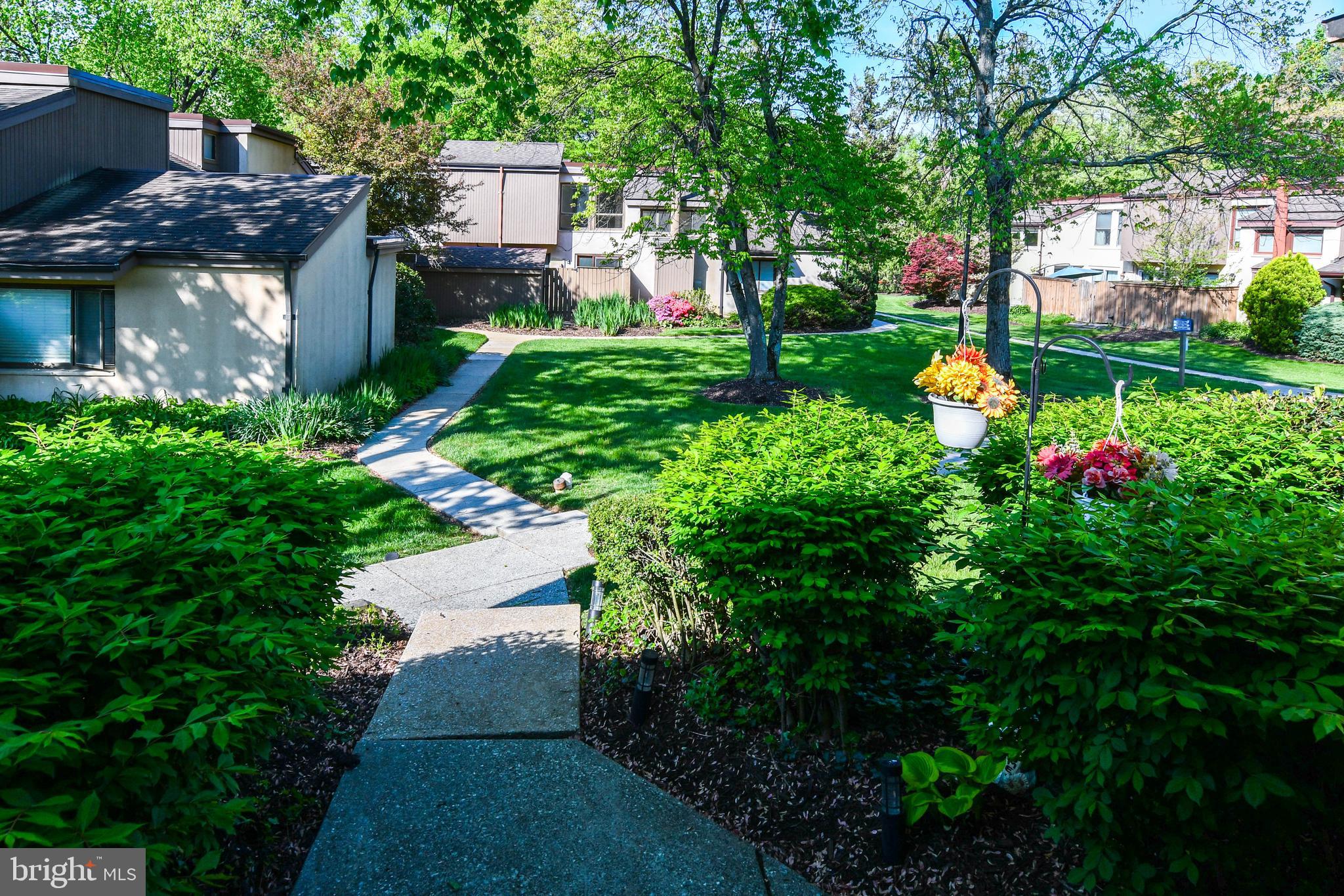 VILLAGE OF CLARYS FOREST - Residential