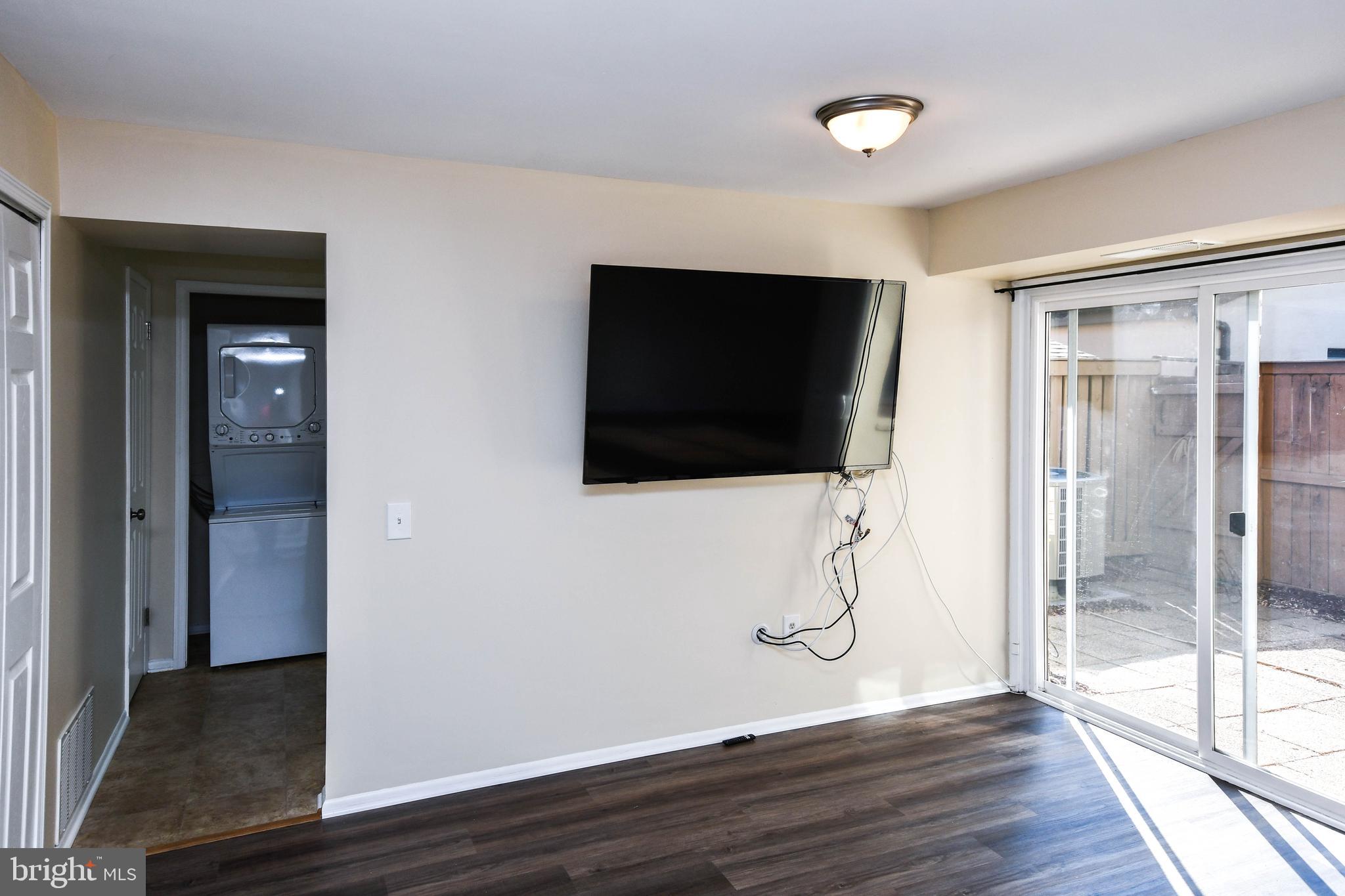 VILLAGE OF CLARYS FOREST - Residential