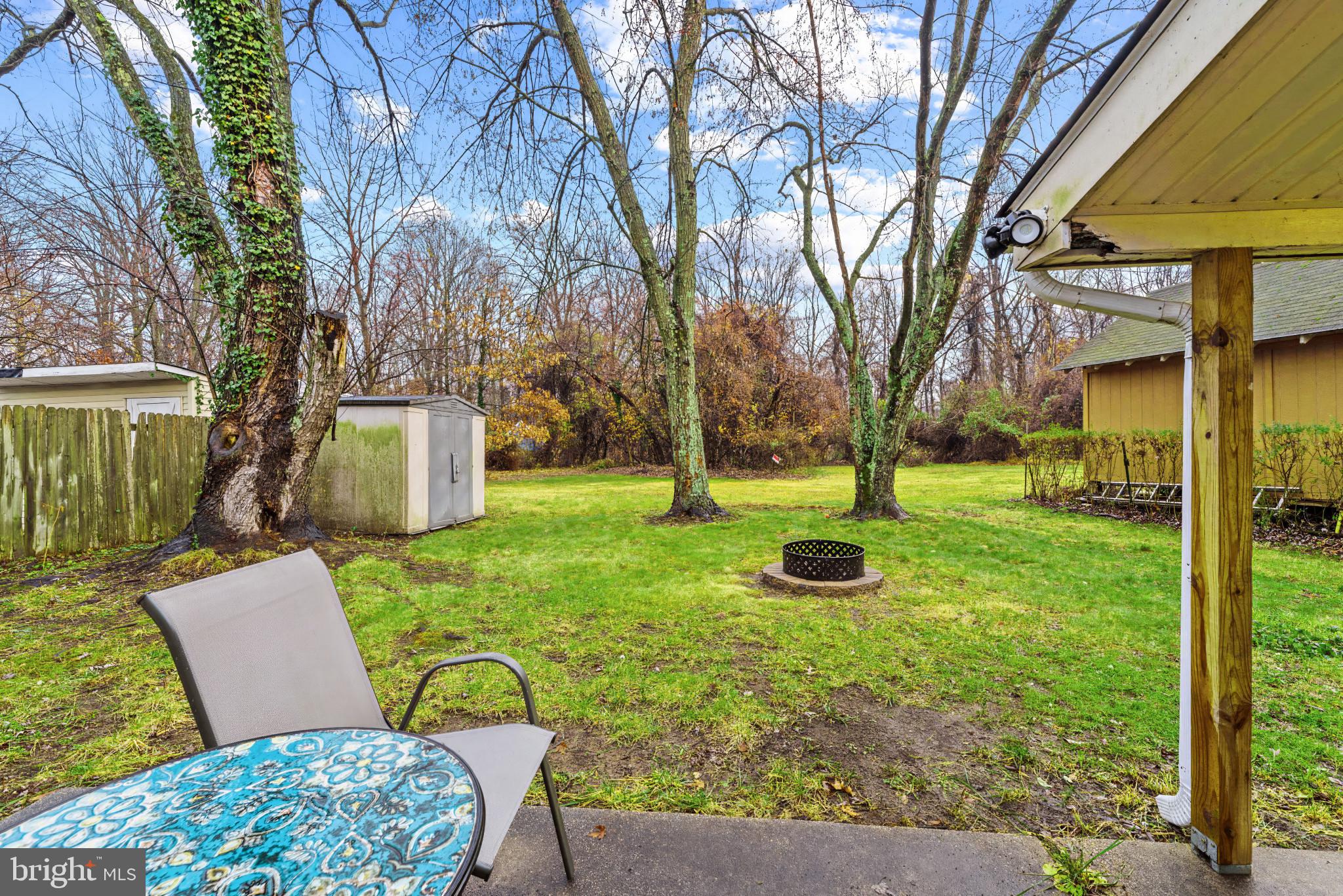 BRIGHTLEAF - Residential Lease