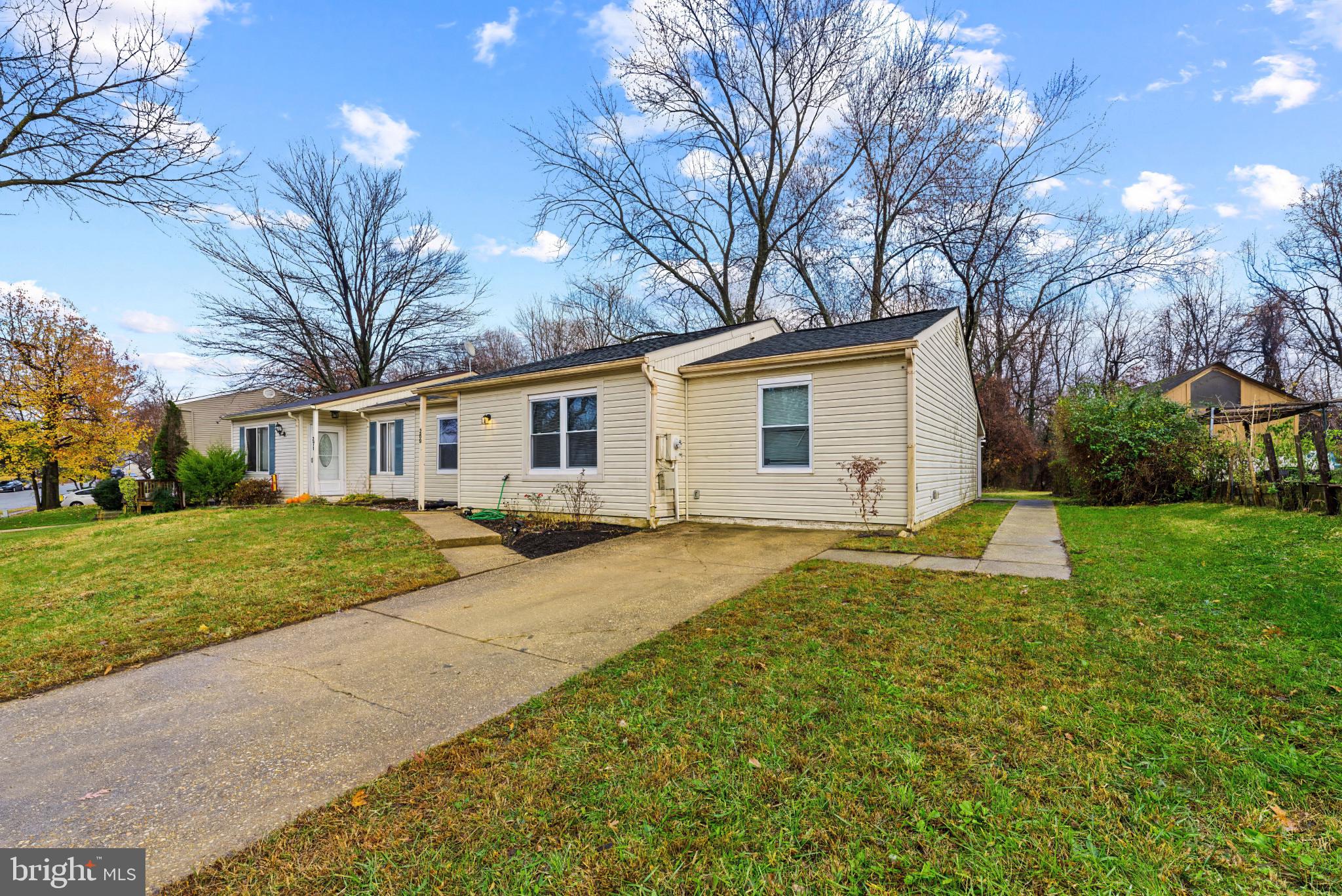 BRIGHTLEAF - Residential Lease