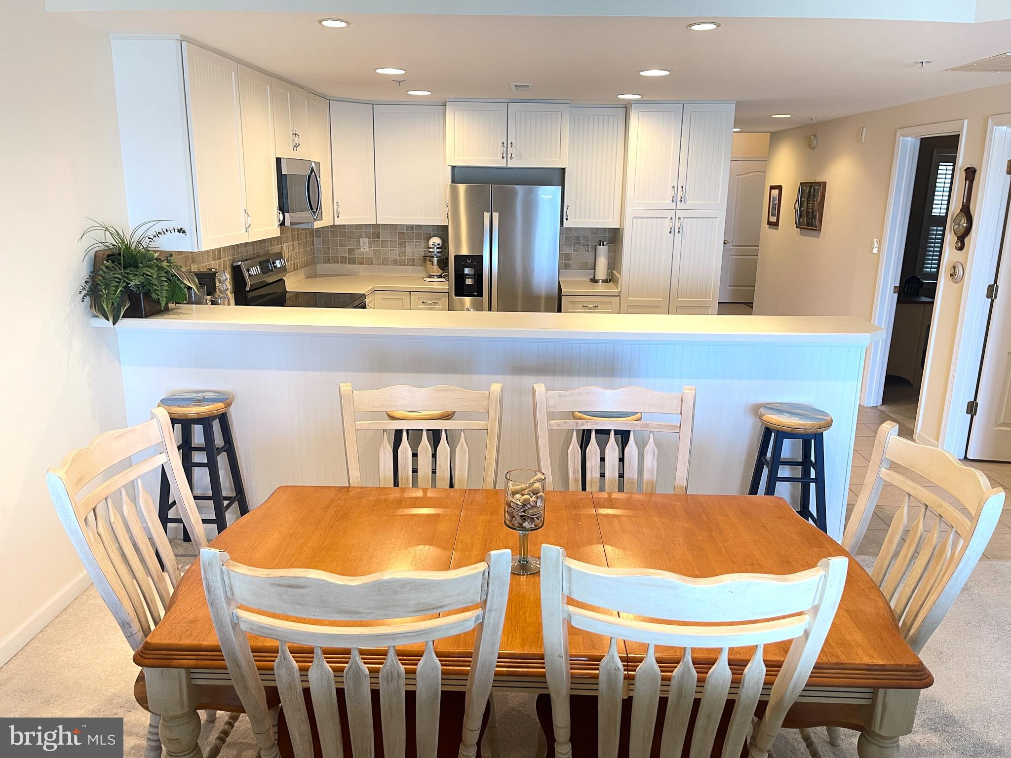 HARBOUR LIGHT CONDOS - Residential